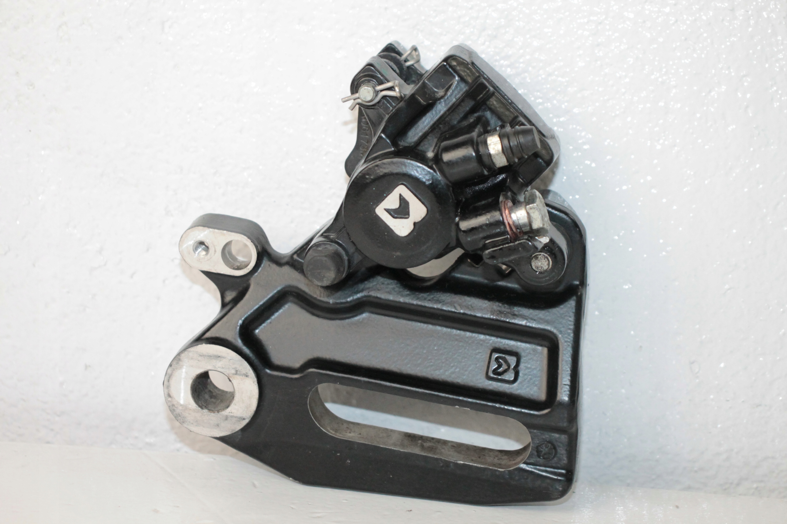 Adventure390 77 - KTM 390 ADVENTURE 20 + ЗАДНИЙ ТОРМОЗНОЙ СУППОРТ