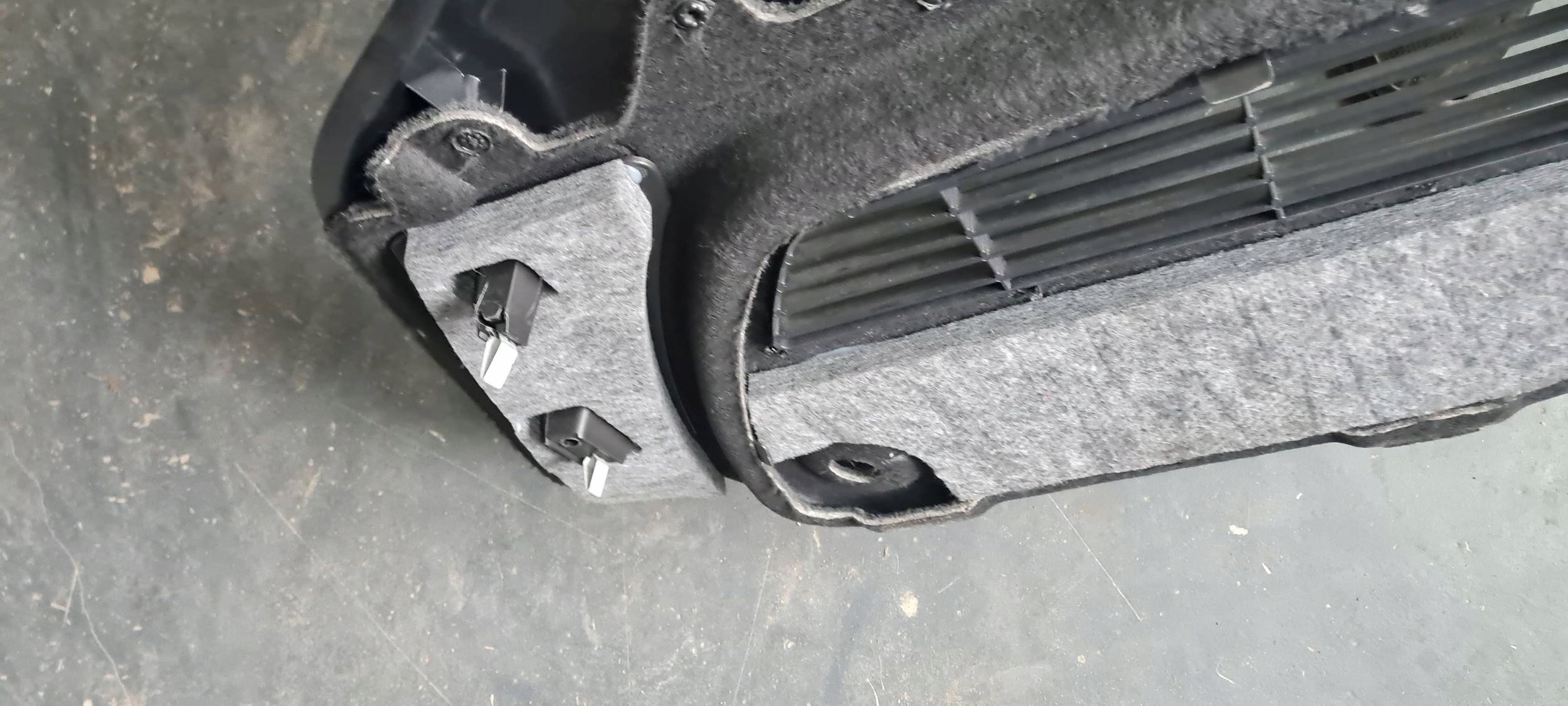 A6 C8 4K side upholstery boot right right rear part KOMBI 4K9863880B