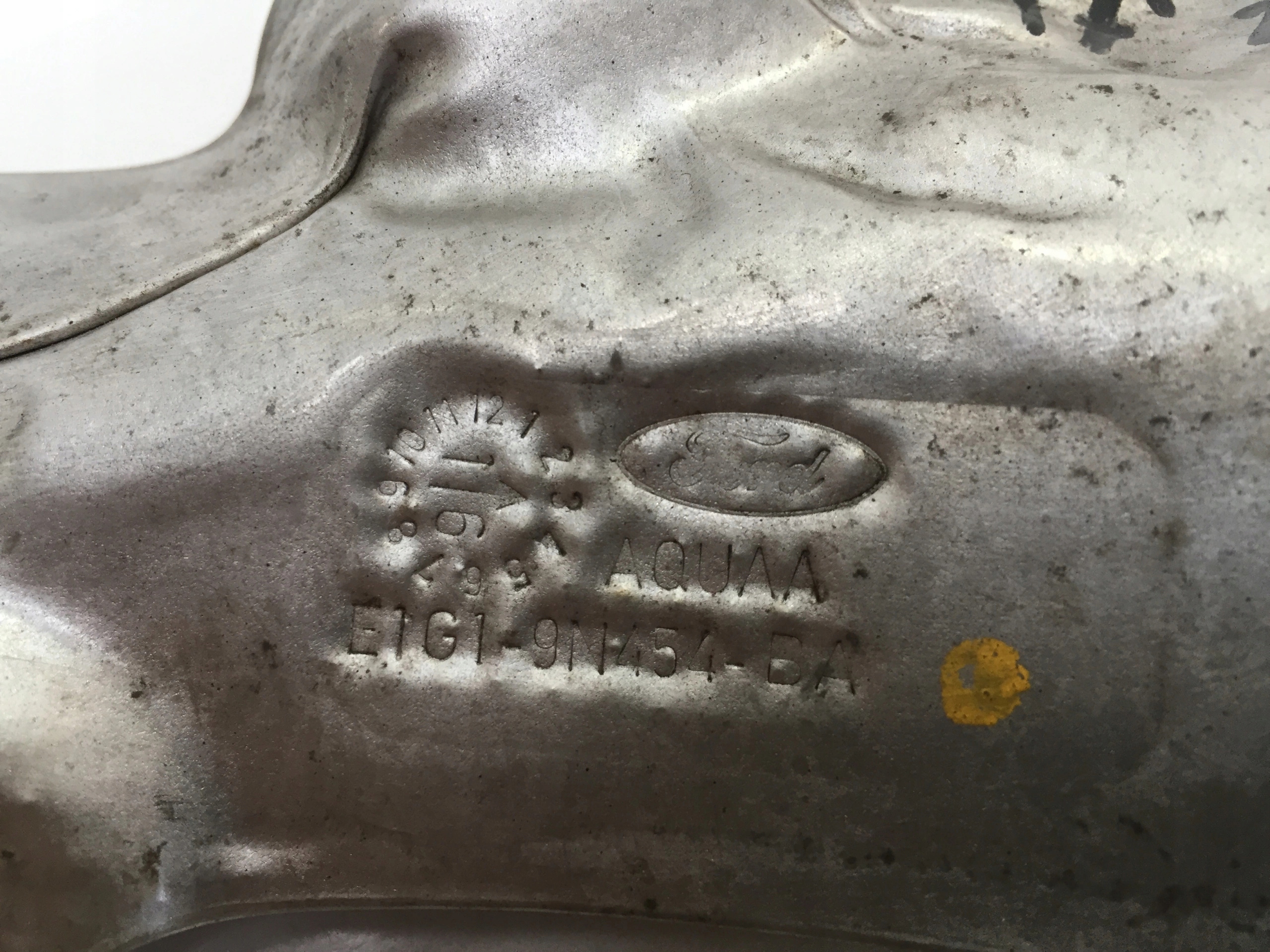 FORD EDGE II MK2 OSLONA TERMICZNA KATALIZATORA Part number E1G1 9N454 BA