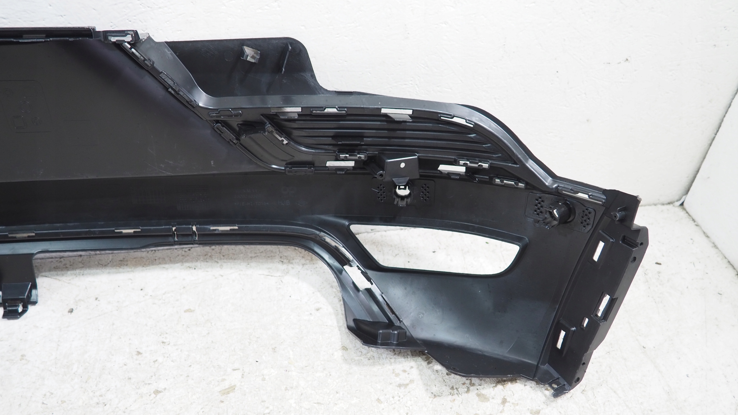 Renault Captur II spoiler accessori Paraurti posteriore 850B24059R