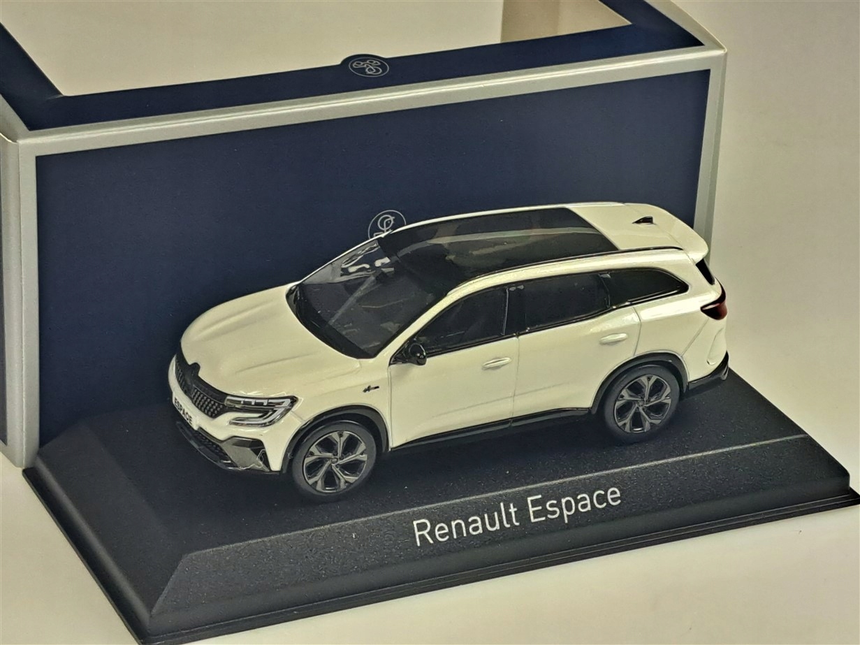 Norev Renault Espace Esprit Alpine 2023 perleťově bílá 1:43