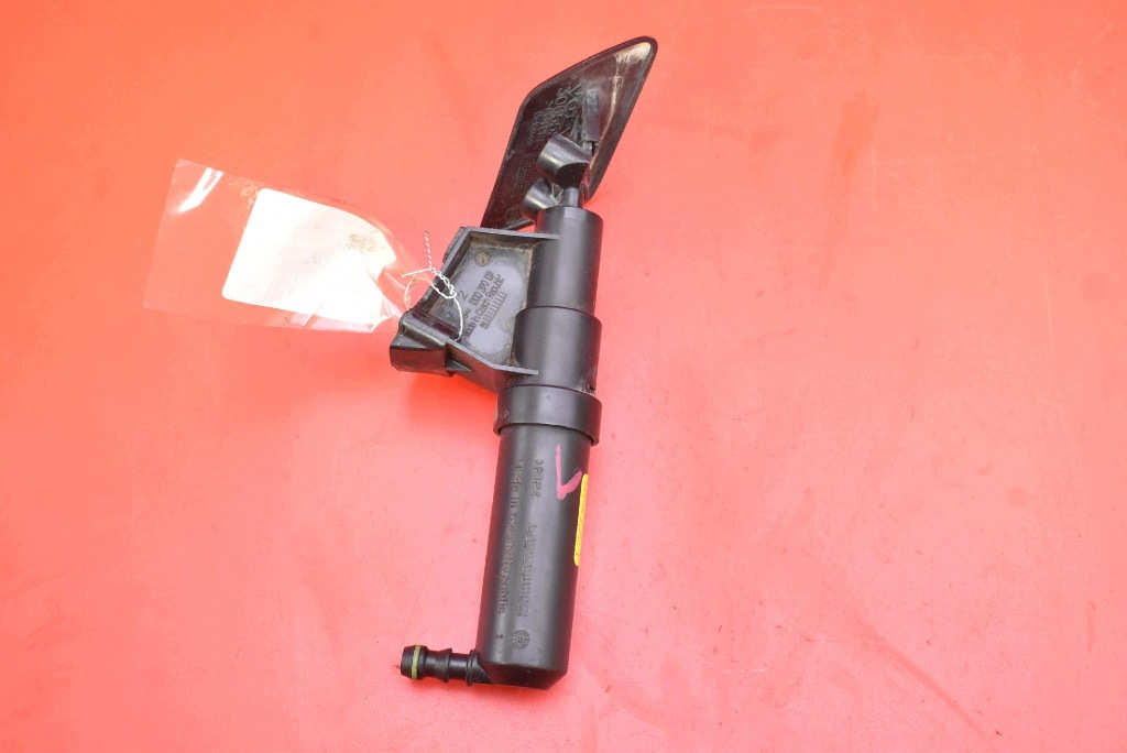 washer REFLEKTOROW left 466-46 1300390109 VOLVO V50 03-11