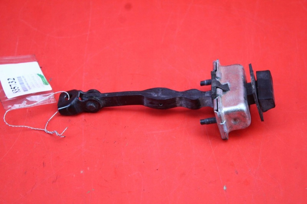 limiter door right front CADILLAC XTS 12-17