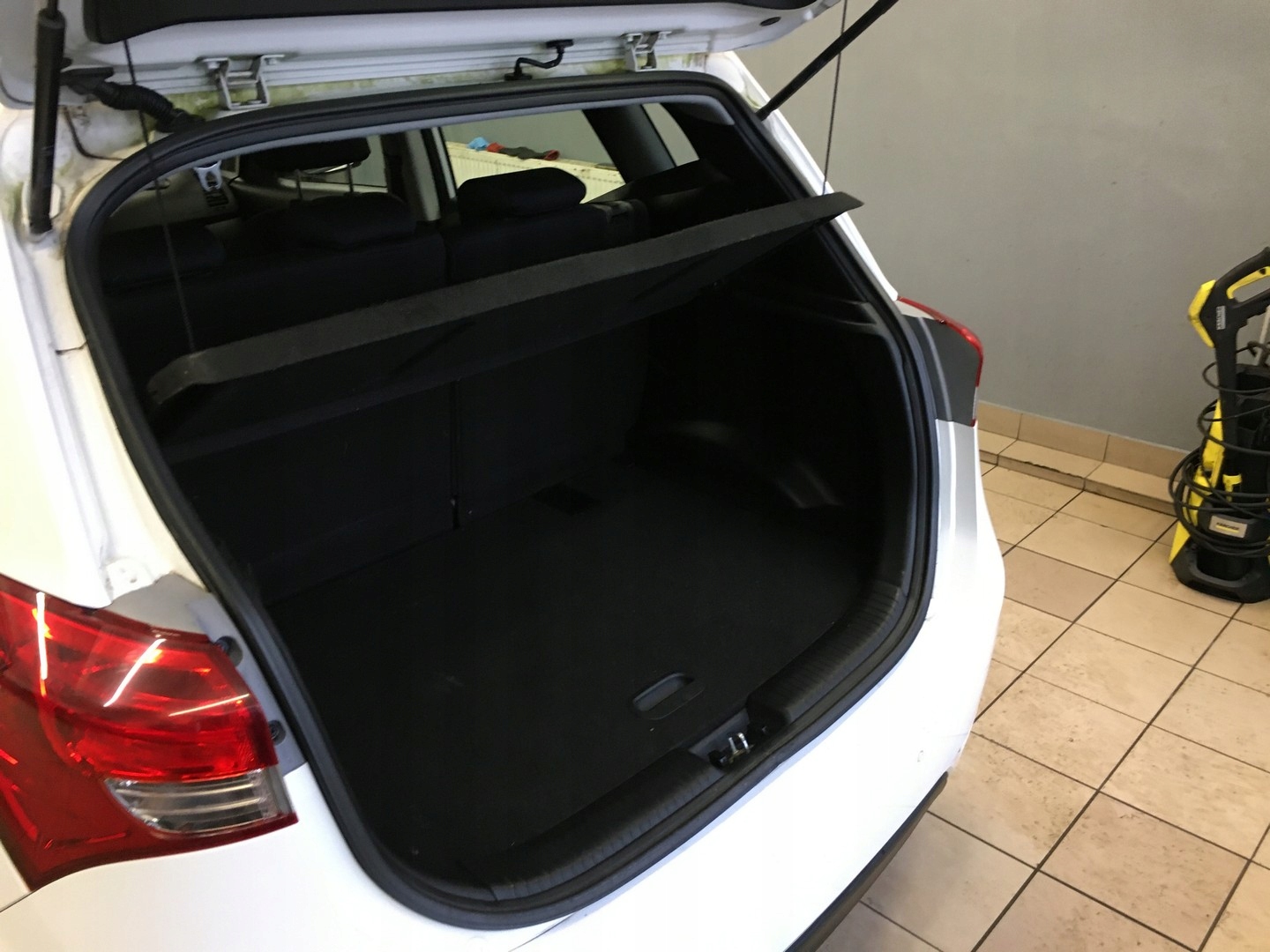 HYUNDAI IX20 IX 20 2009-2019 USZCZELKA KLAPY BAGAZNIKA