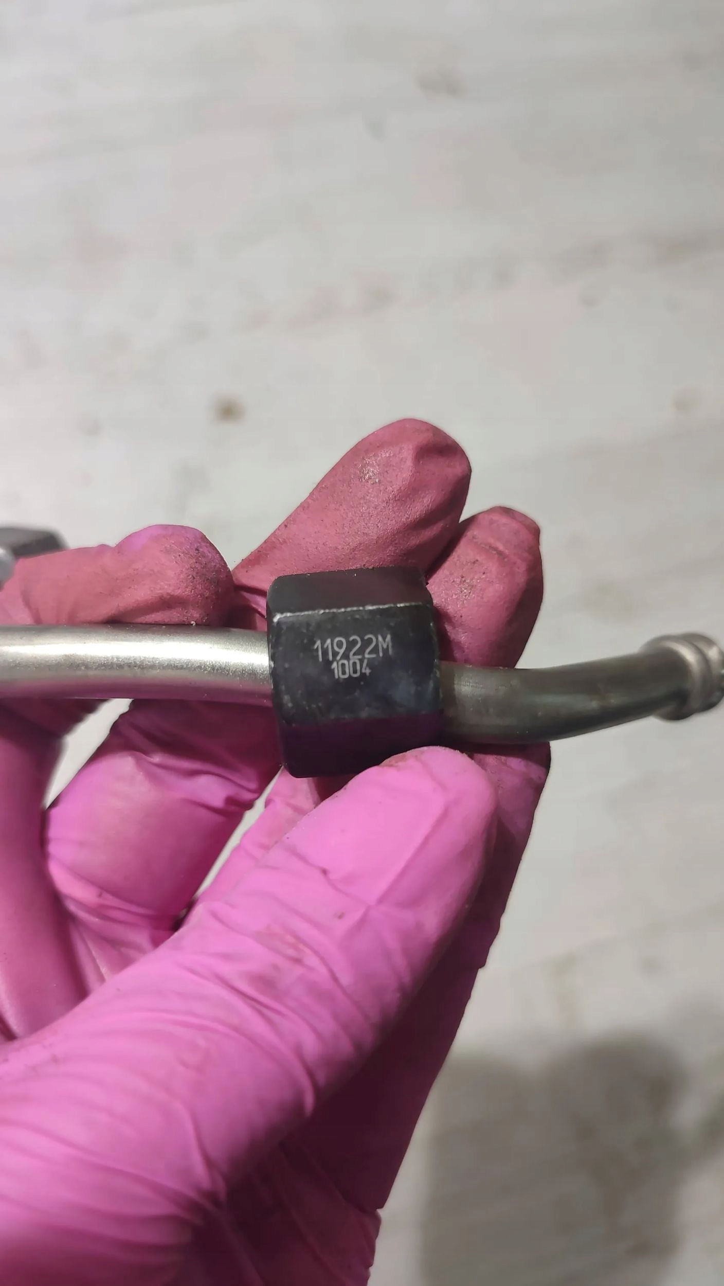 Peugeot 508 II 22r 1.2 fuel line