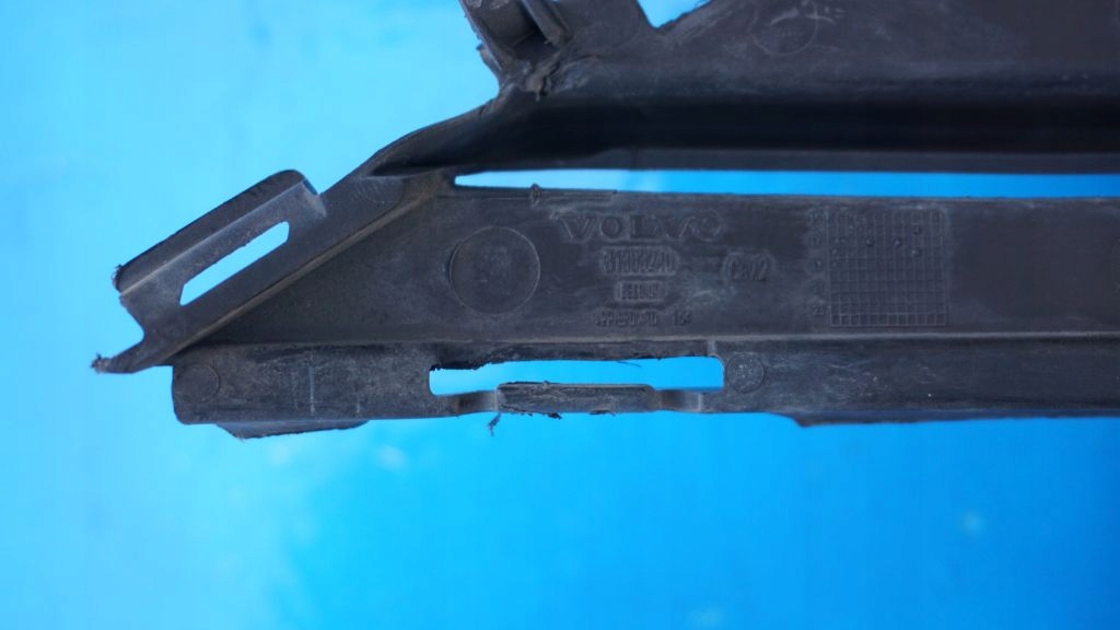VOLVO S90 V90 - grid of a bumper front
