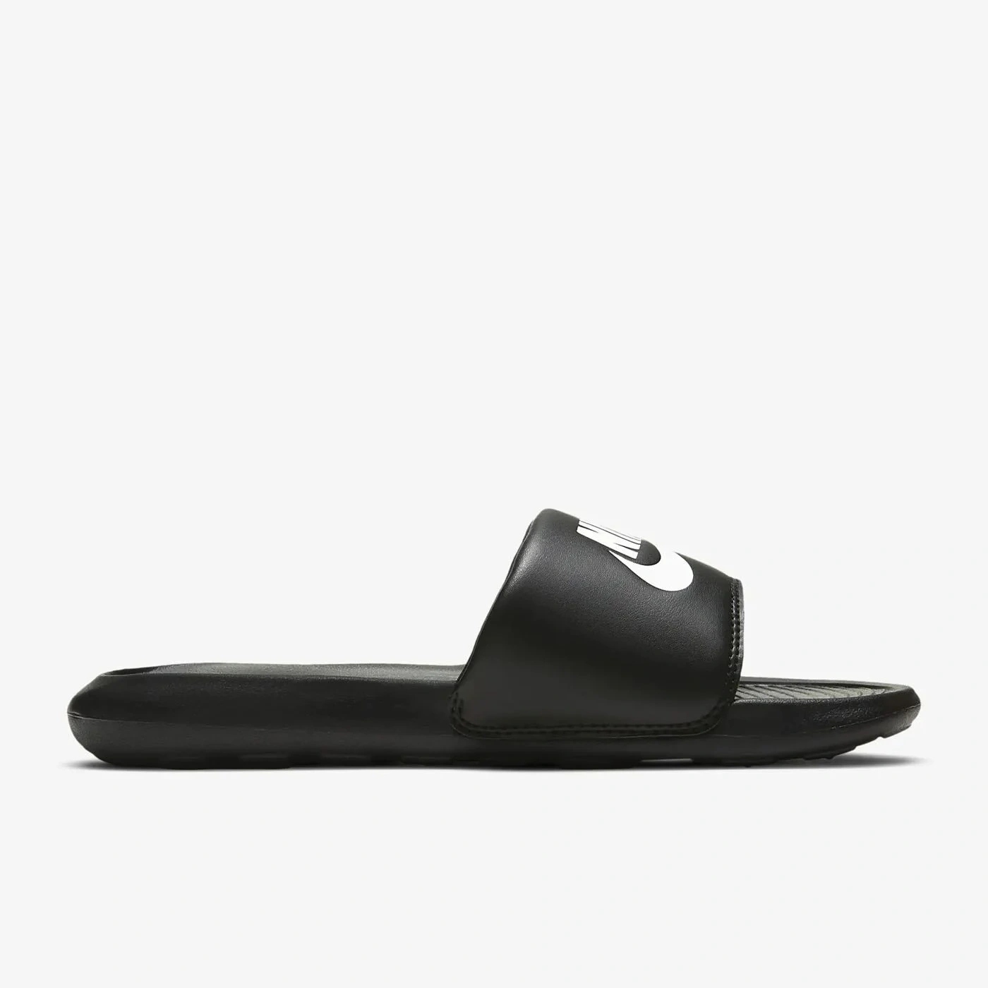 Nazouváky pantofle Nike Victori One Slide 35.5