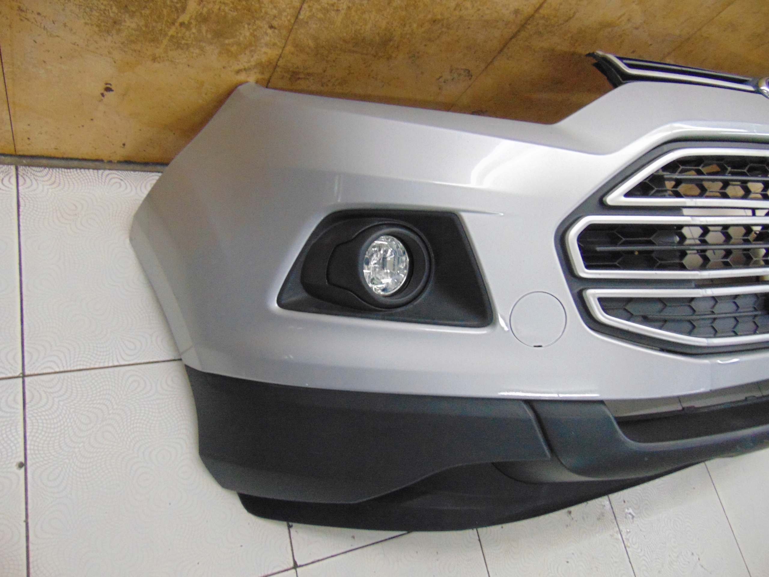 nárazník předek přední FORD ECOSPORT