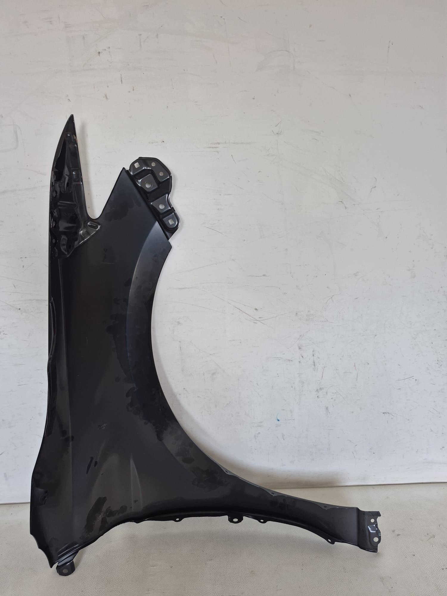 TOYOTA CAMRY VIII 8 17- fender left front front