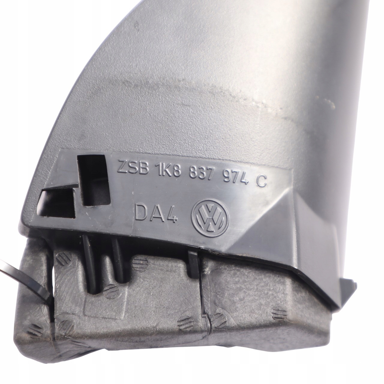 vw SCIROCCO Mk3 Двери внутреняя защита зеркала правый передний 1K8837974C