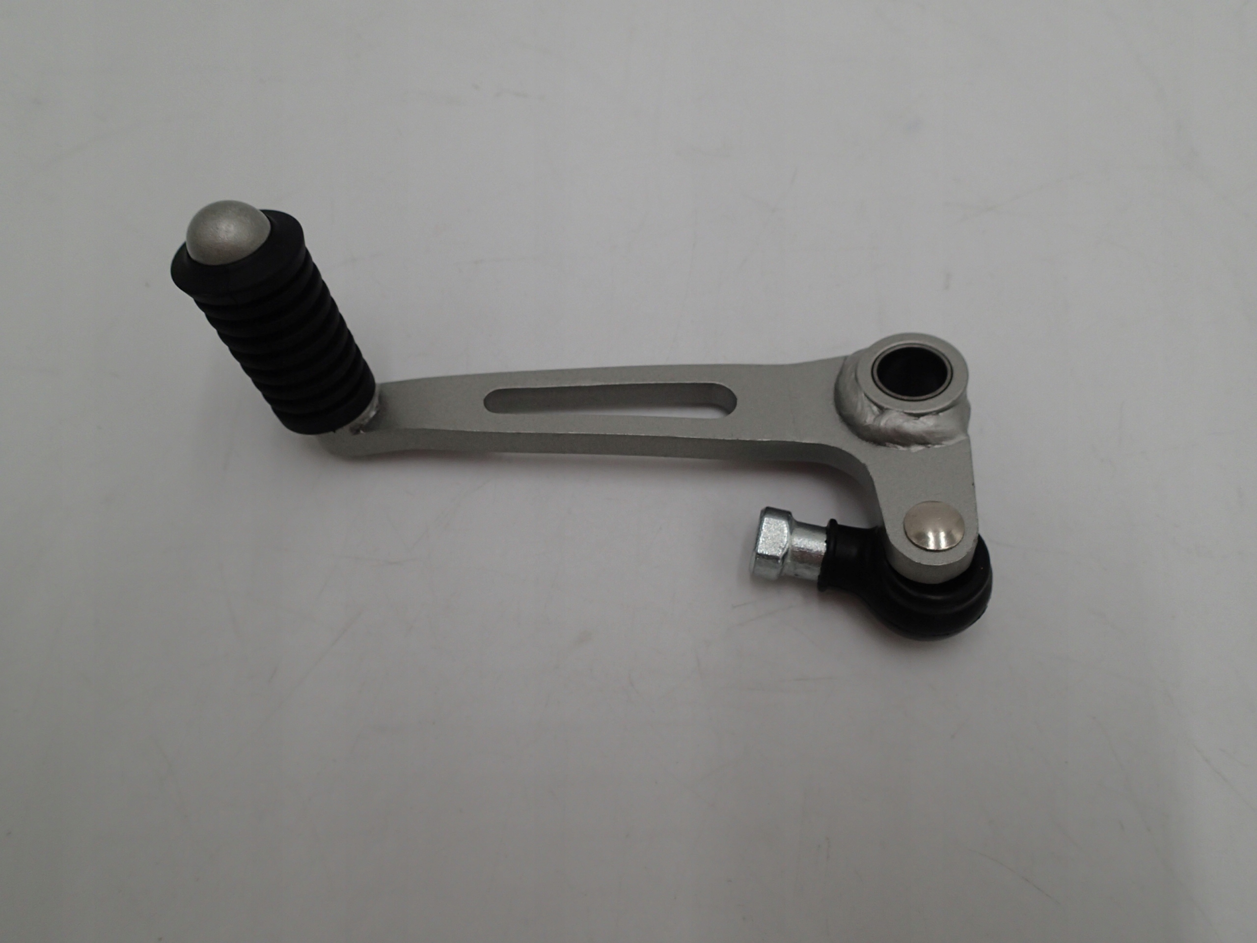 Kawasaki Z900 řadicí páka Nová 17-24r 13236-0783