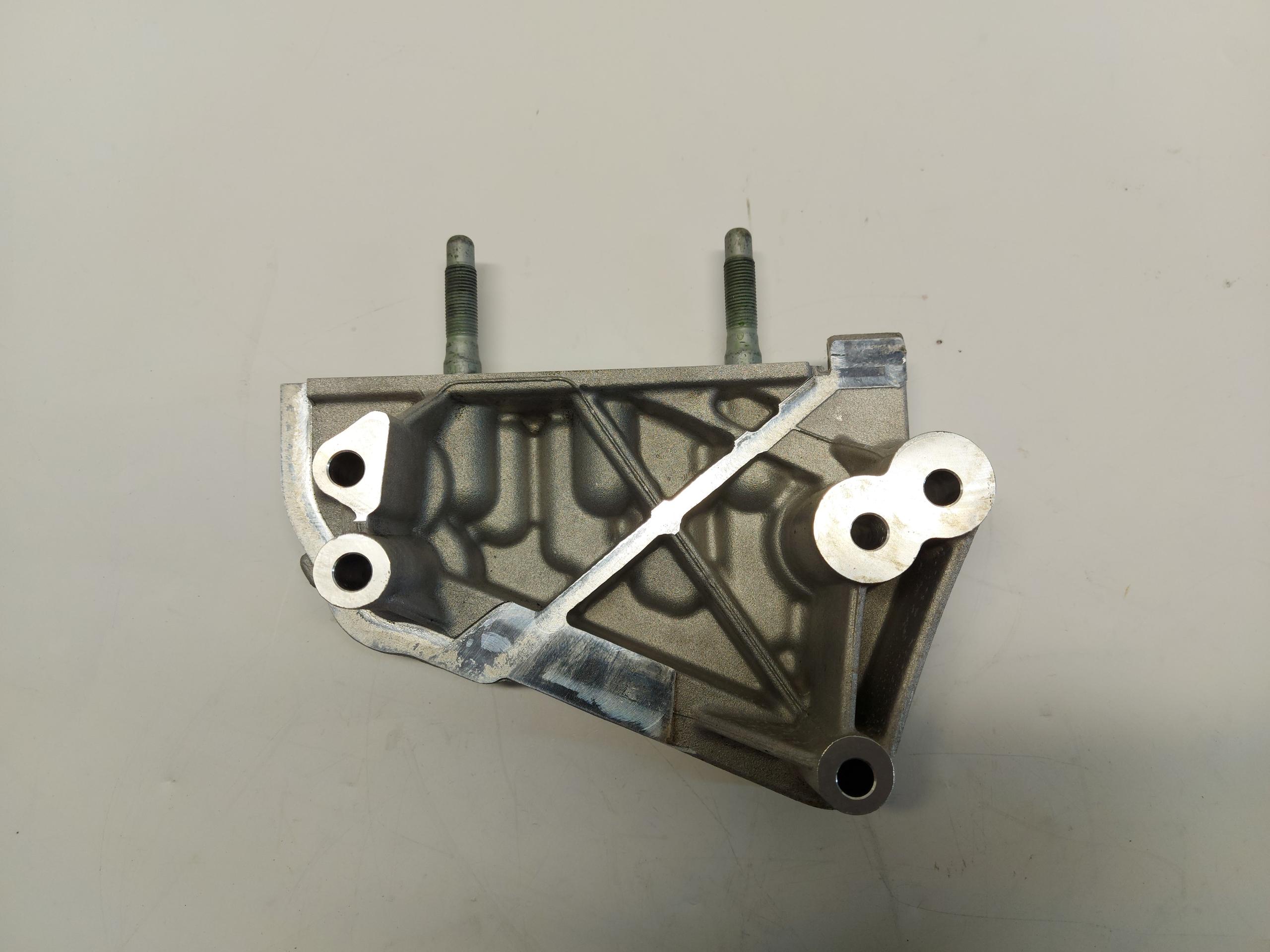 Kia Sorento IV 4 engine mount right 2.2 crdi