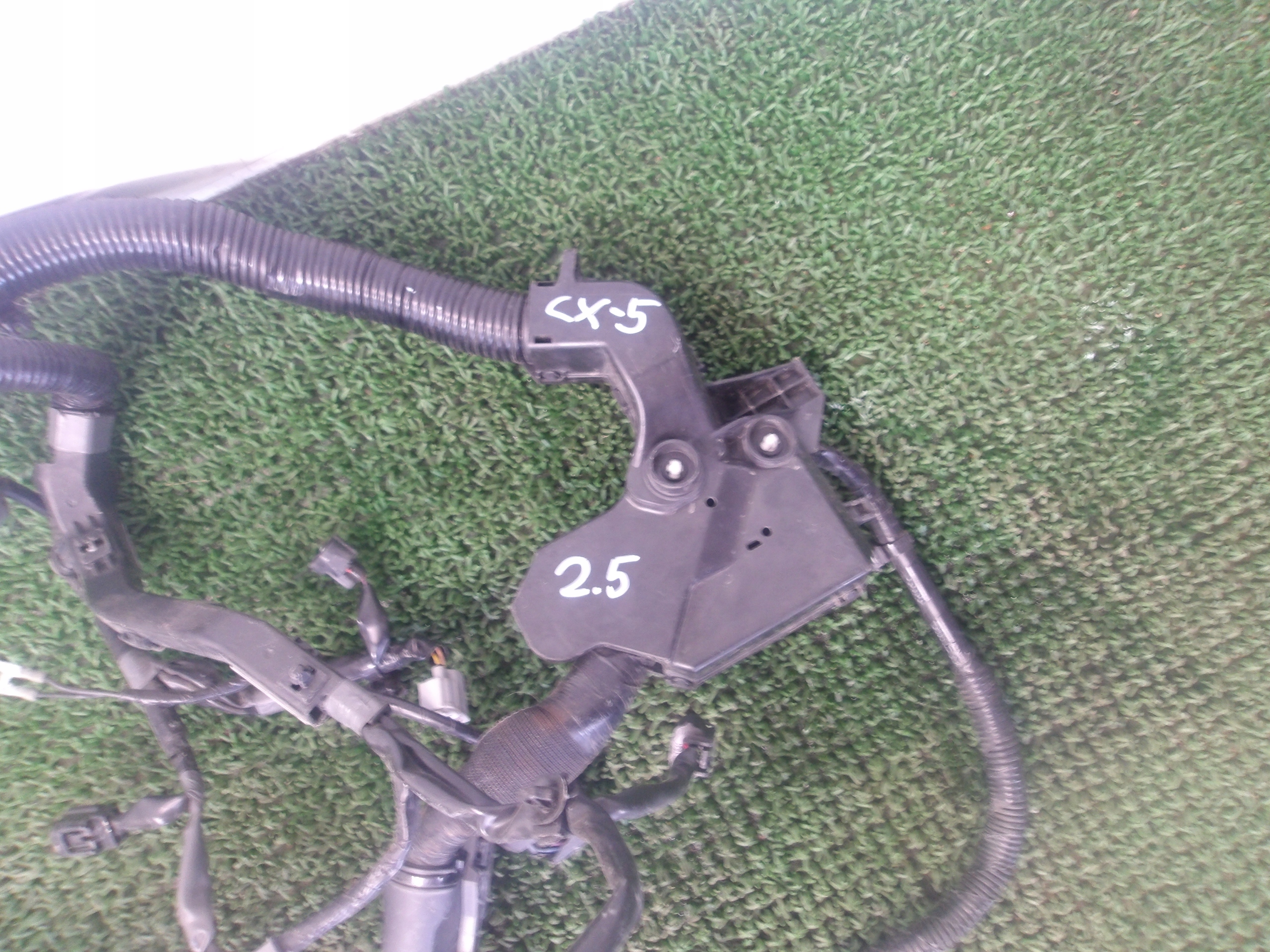 MAZDA CX-5 KD 12-17 2.5 petrol bundle motor wiring PY01 OE