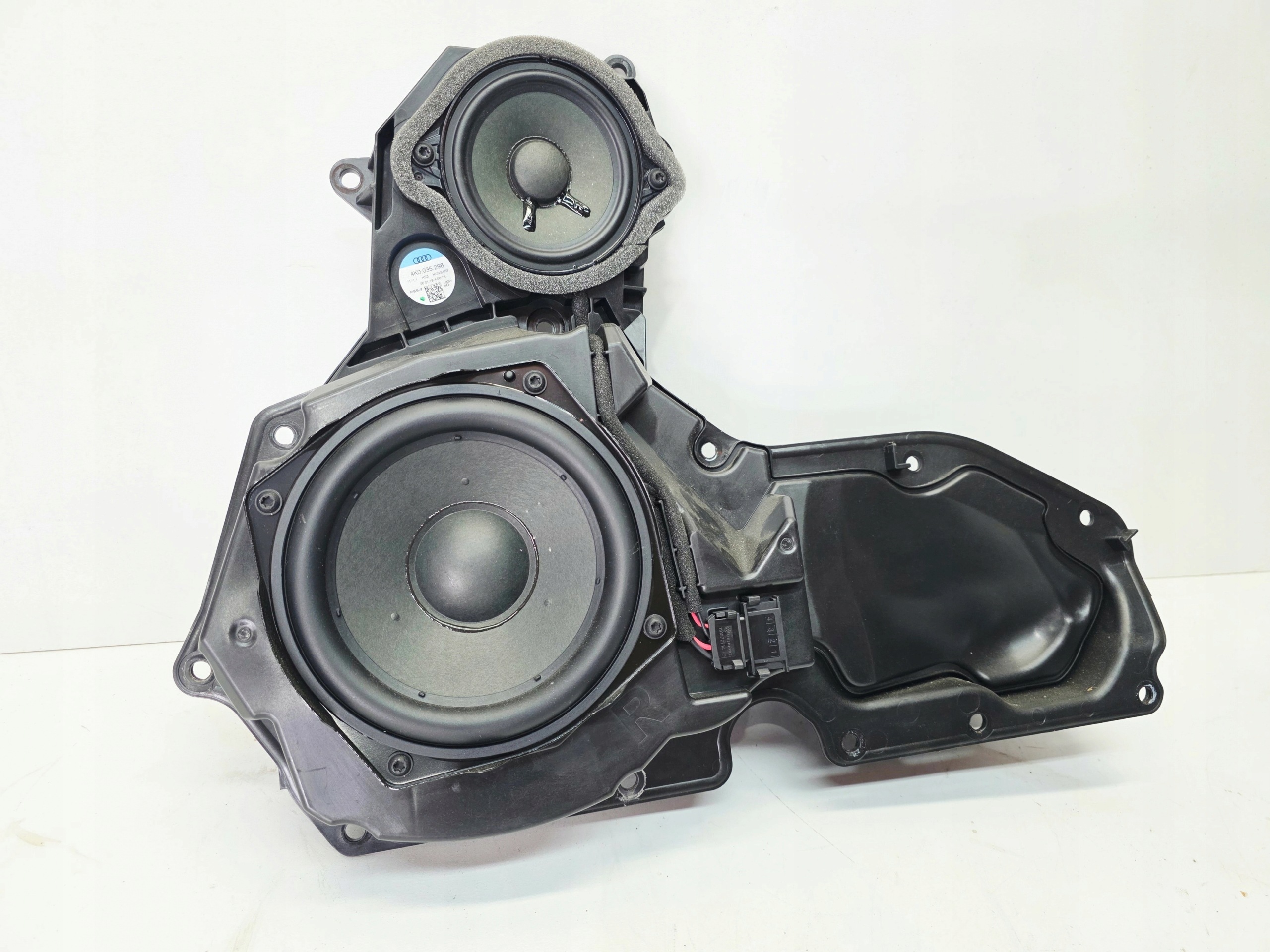 speaker door right front AUDI A6 C8 4K0035298