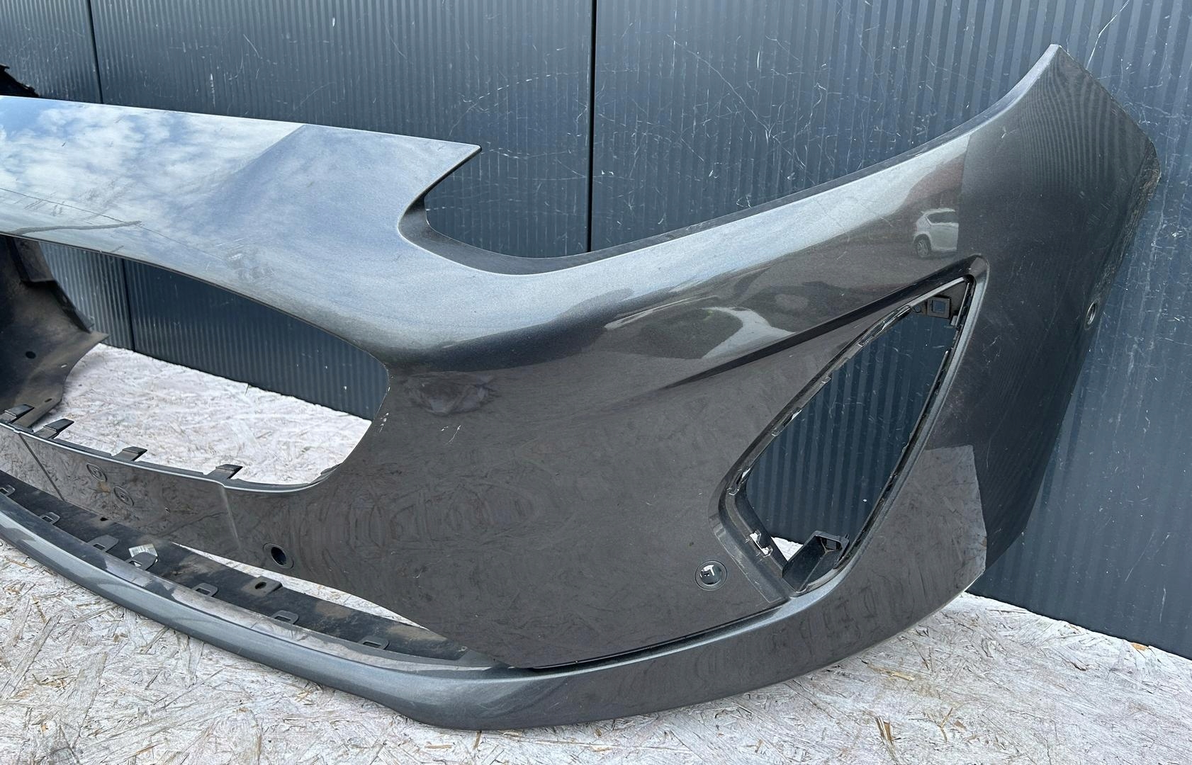 bumper front front FORD FIESTA MK8 17- PDC