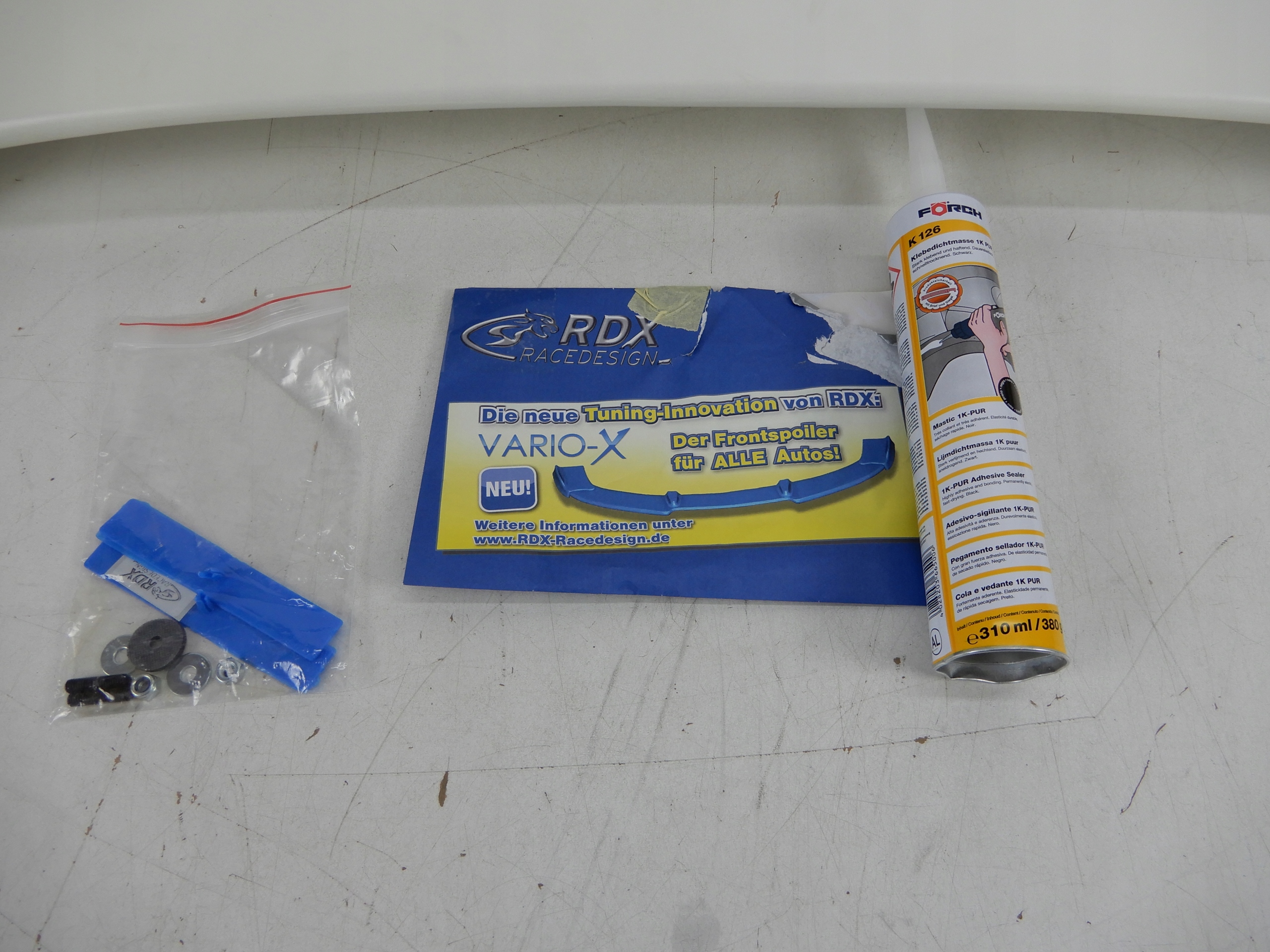 SPOILER RDX OPEL ASTRA F BIAŁY RDDS032 1Ó4 Producent części Inny