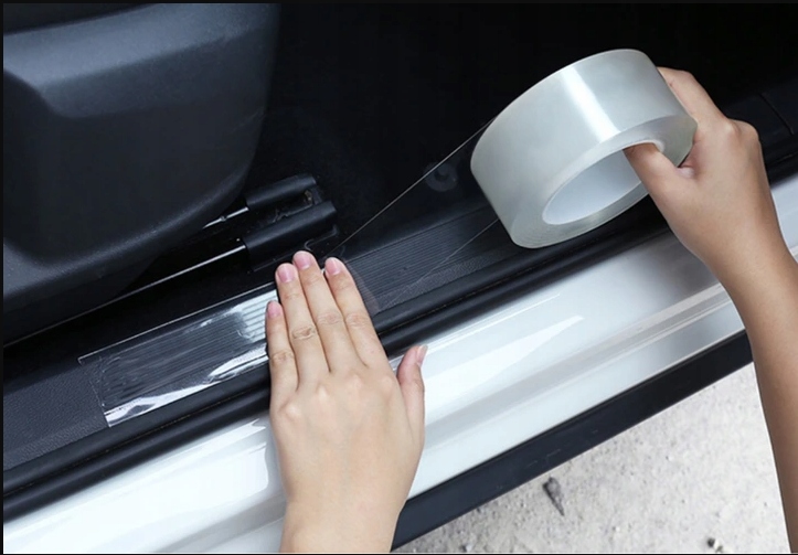 TASMA OCHRONNA NA PROGI DRZWI SAMOCHODU 30mm x 5M Width 3 cm