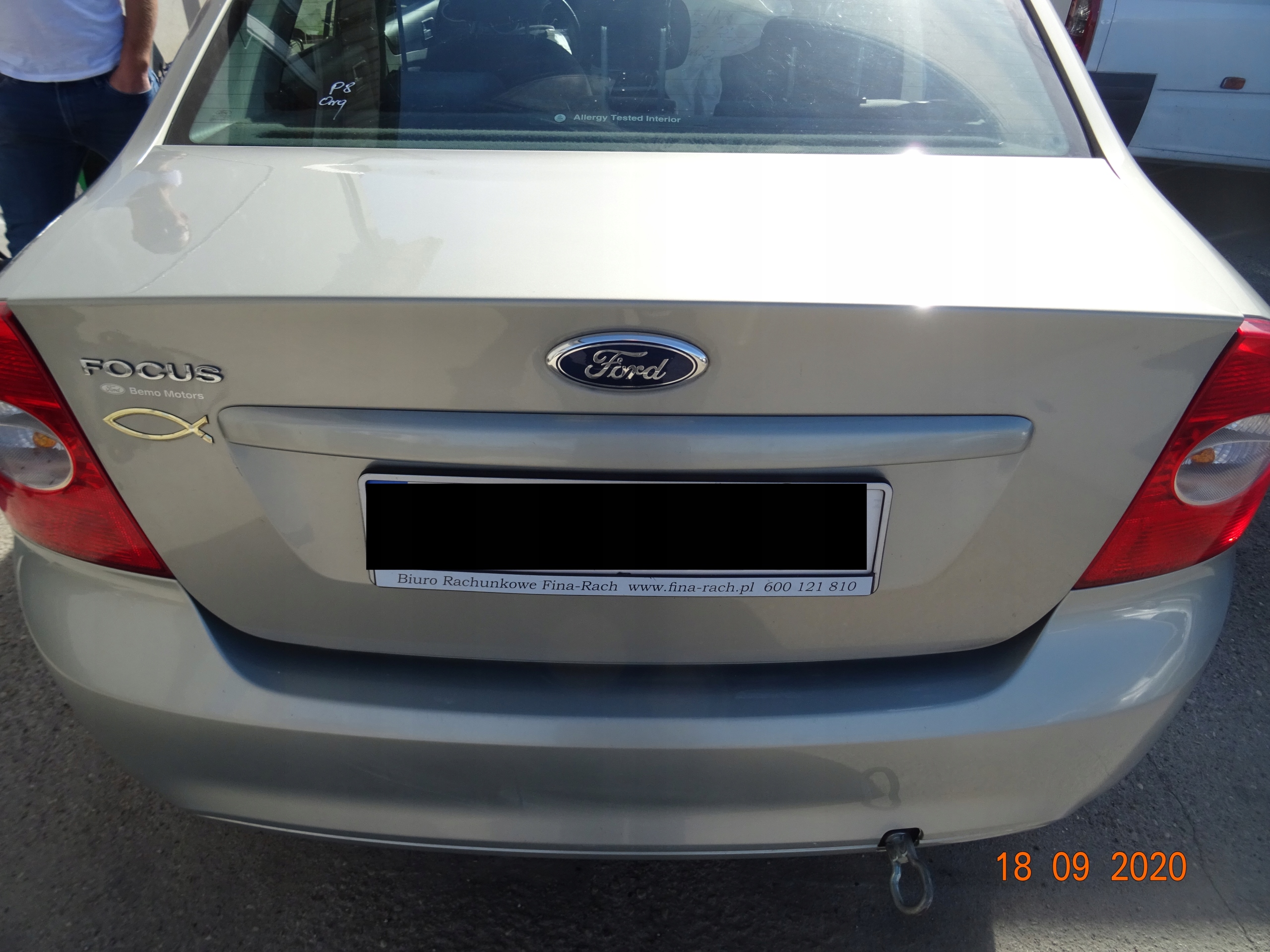 KLAPA BAGAŻNIKA TYLNA FORD FOCUS MK2 LIFT SEDAN P8