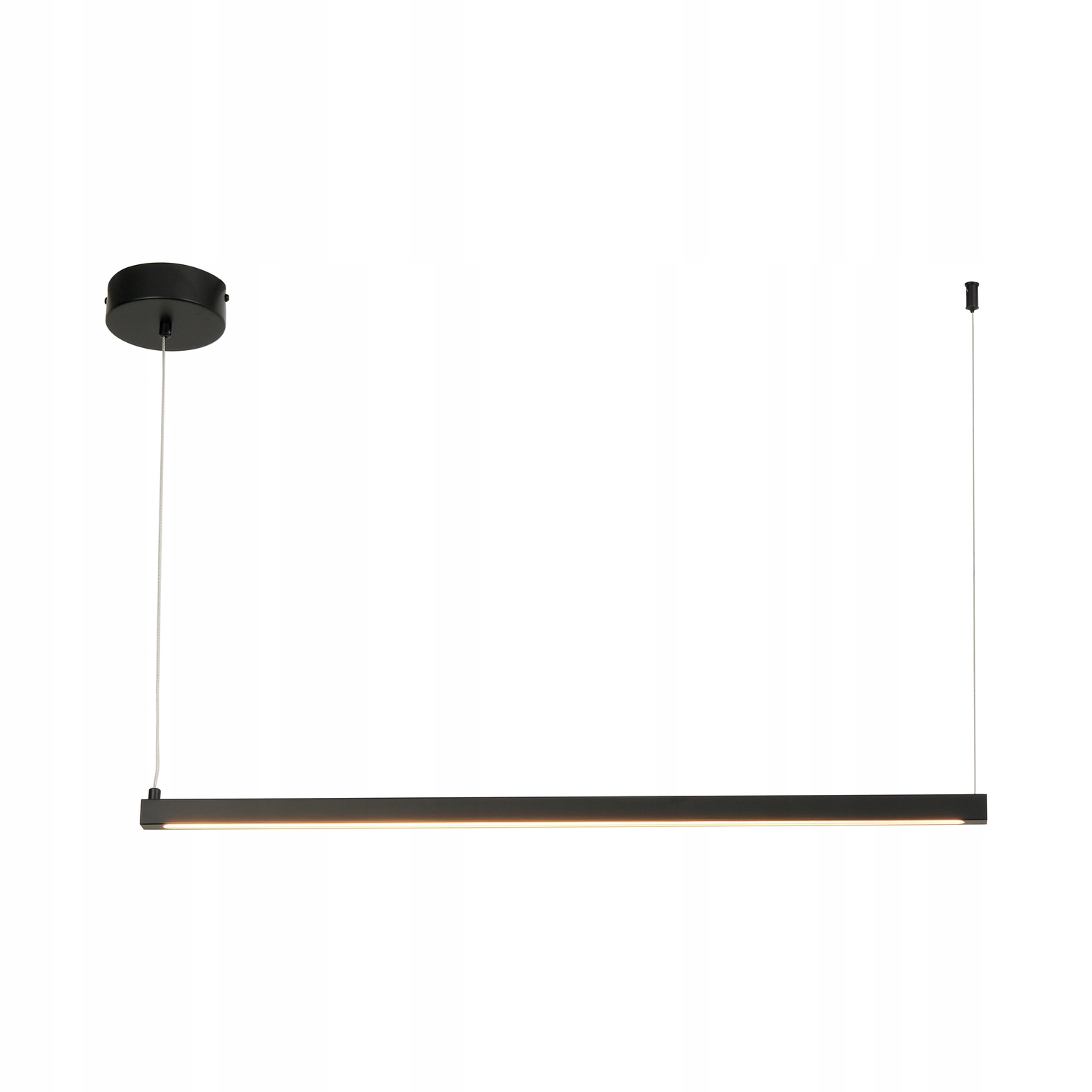 Závěsná Led lampa v elegantní černé barvě pro komerční prostory Beam