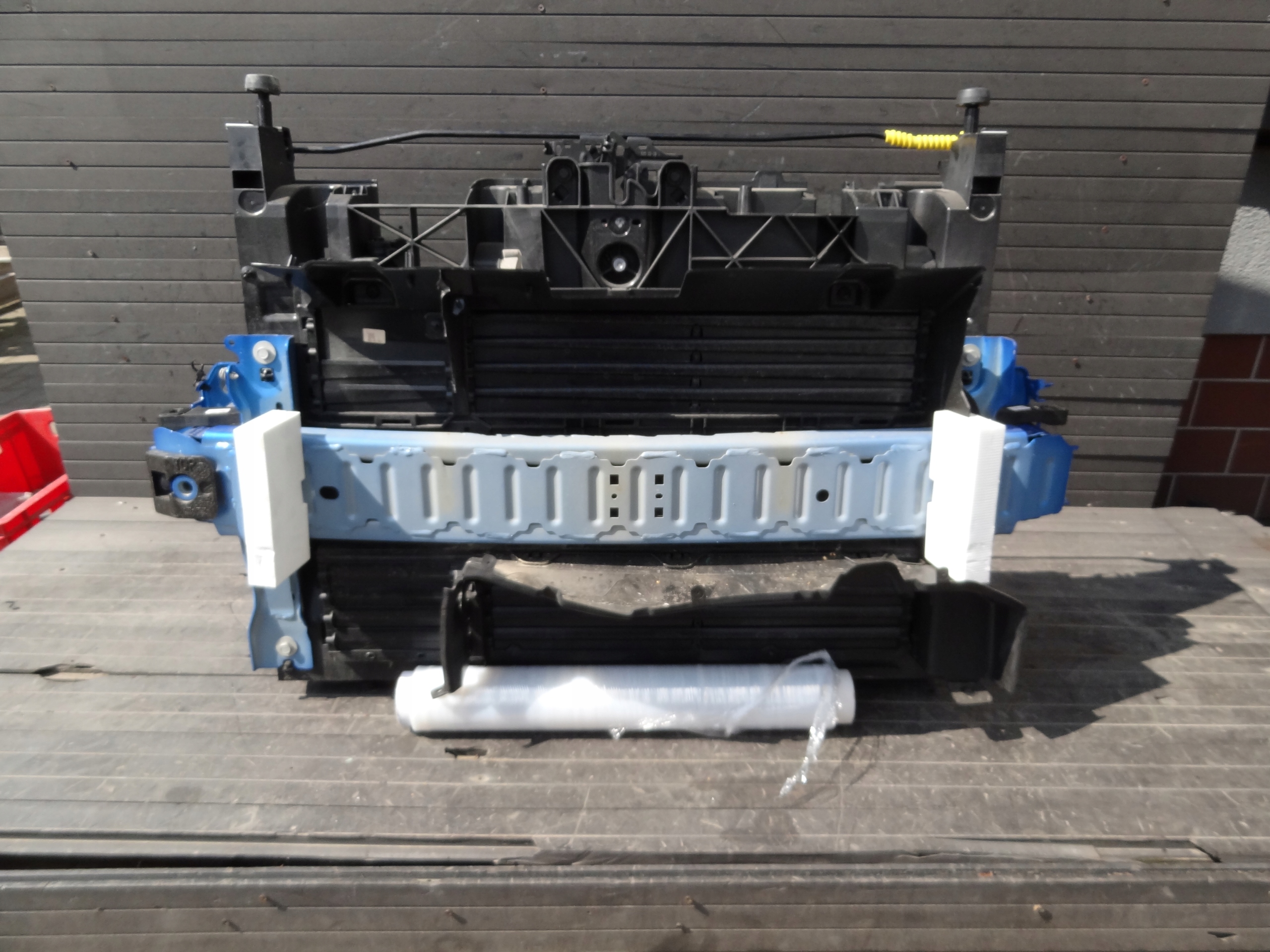 FORD TRANSIT COURIER III MK3 2024 1,0 ECOBOOST CHLODNICE WENTYLATOR PAS ORG