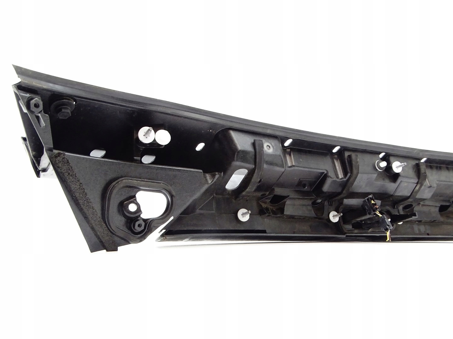 cap moulding bonnet AUDI A7 4G 4G8827086K