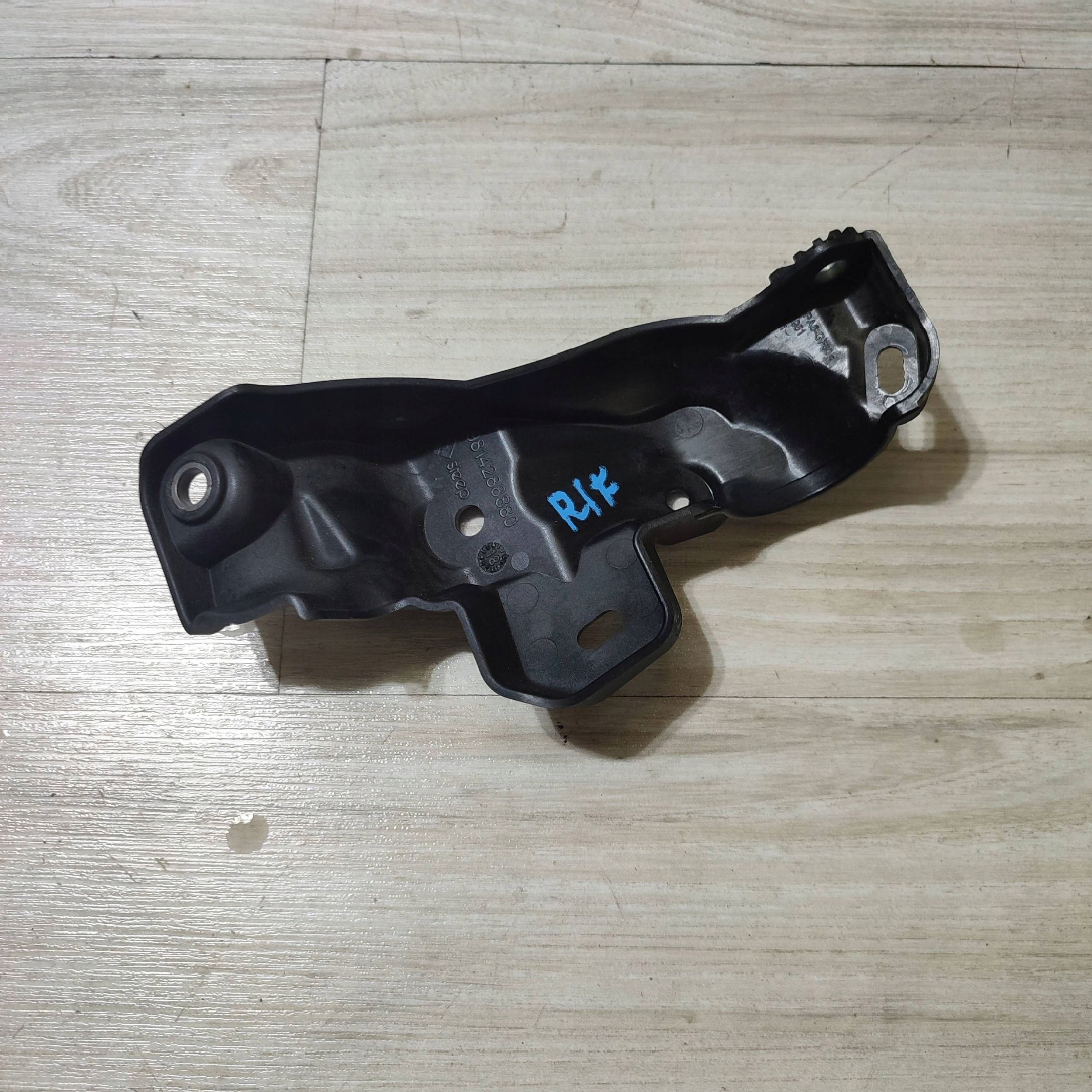 Console Roues de la roue de secours Peugeot Rifter 9814288880