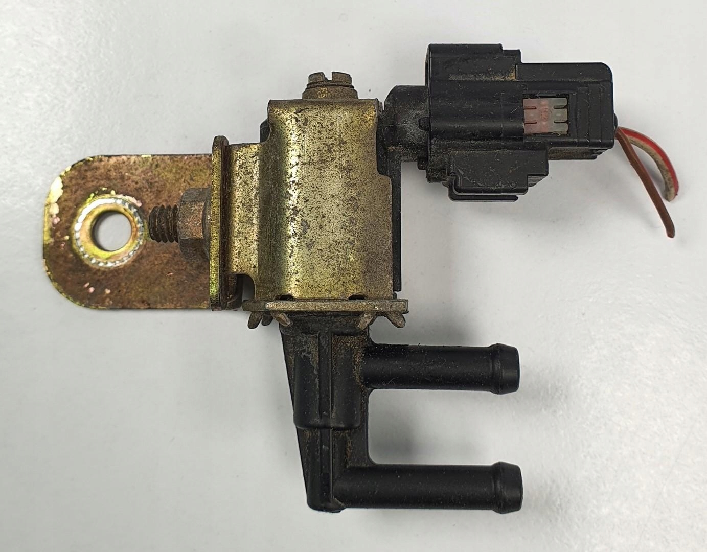 клапан давления mazda II NB 1.6 K5T48298