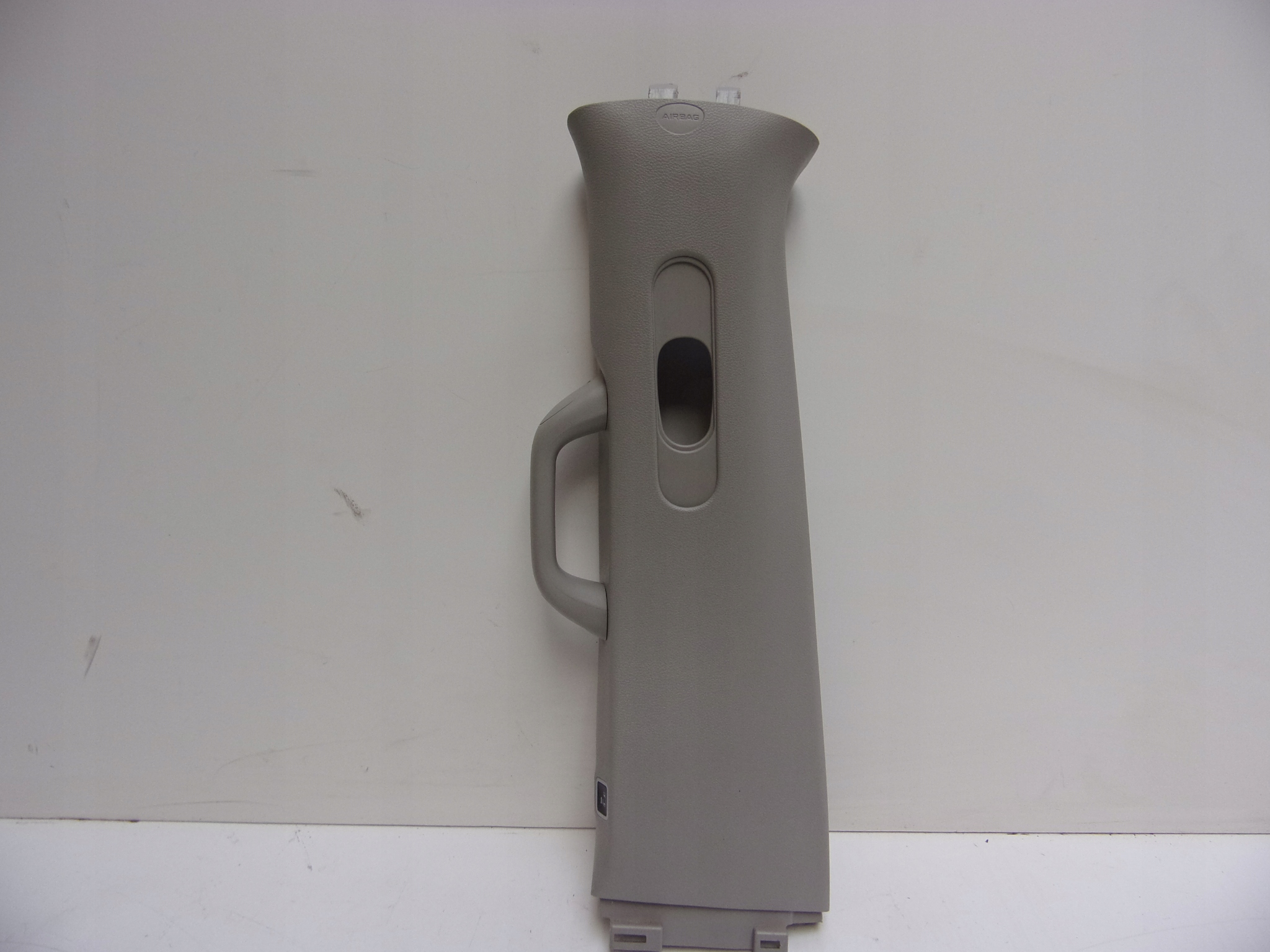 6EK231D2AE - CHRYSLER PACIFICA 16-КРЫШКА СТОЙКИ ЛЕВАЯ