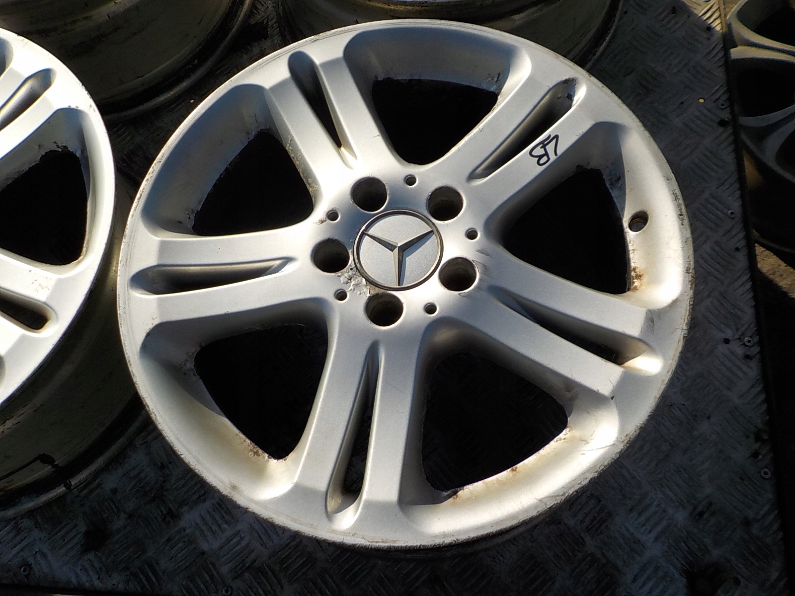 MERCEDES-BENZ KLASA E W211 felgen Alu R17 5x112