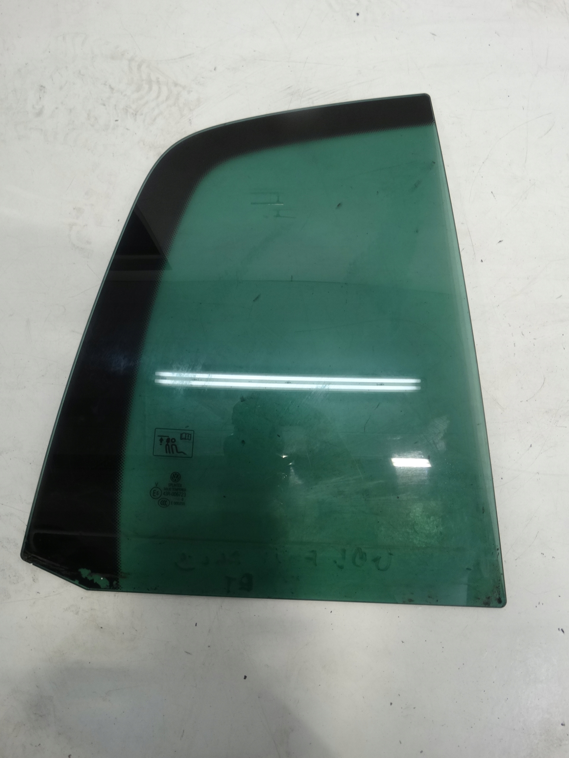 window side door right rear part VW GOLF VI plus 43R-006723 10R.