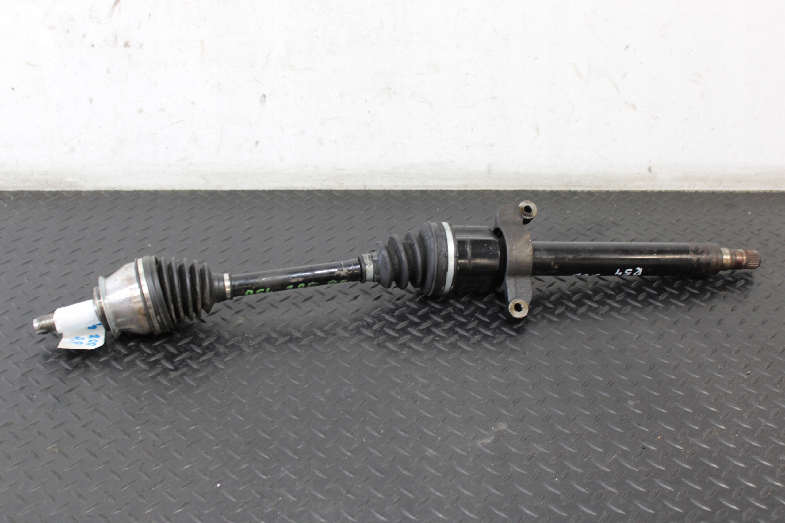 semi-axis semi-axis right front MINI CLUBMAN R55 8605470