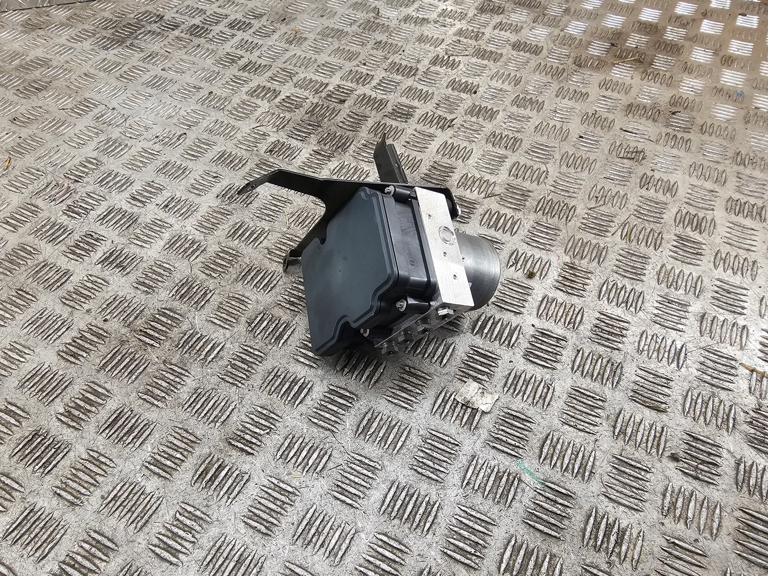 Servofreno ABS MERCEDES W177 CDI A1779002305