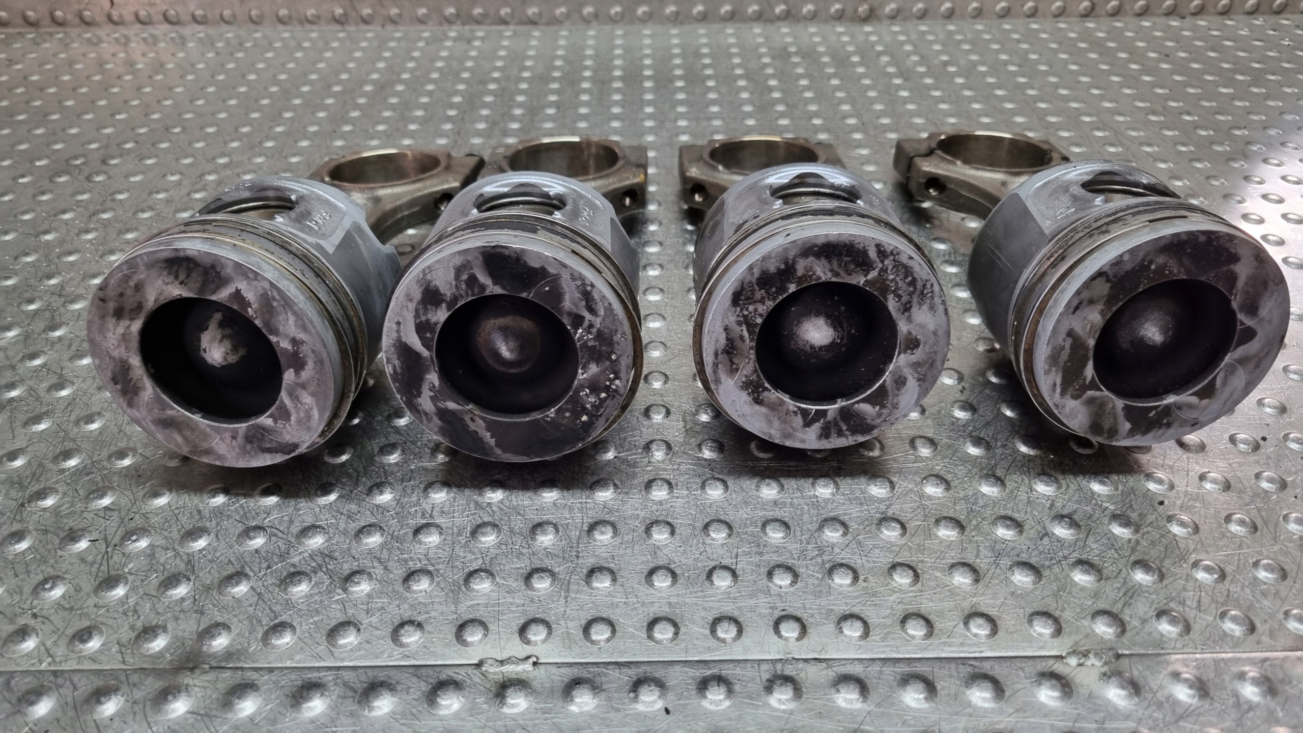 pistone Biella KPL 084088 911 BMW E90 E91 E60 E61 E87 E84 E83 2.0D N47D20A