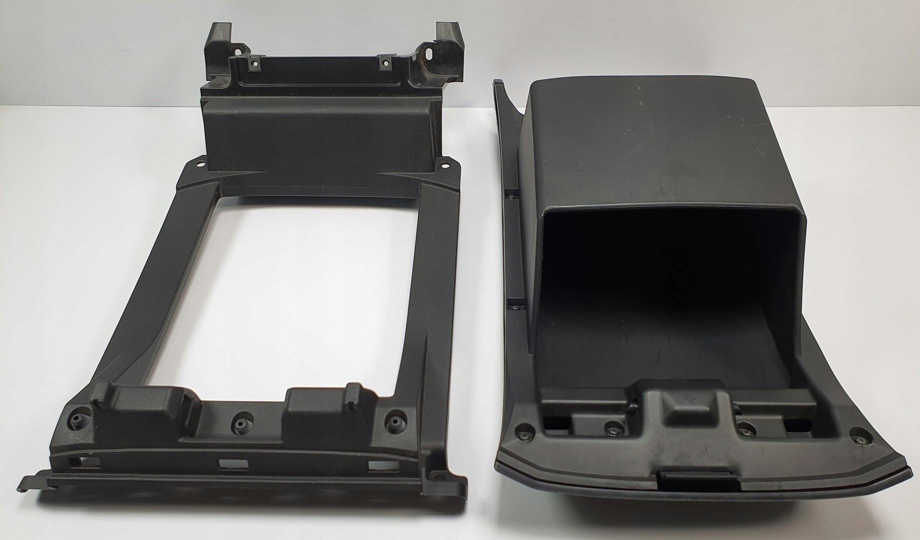бардачок консоль mazda F1516452