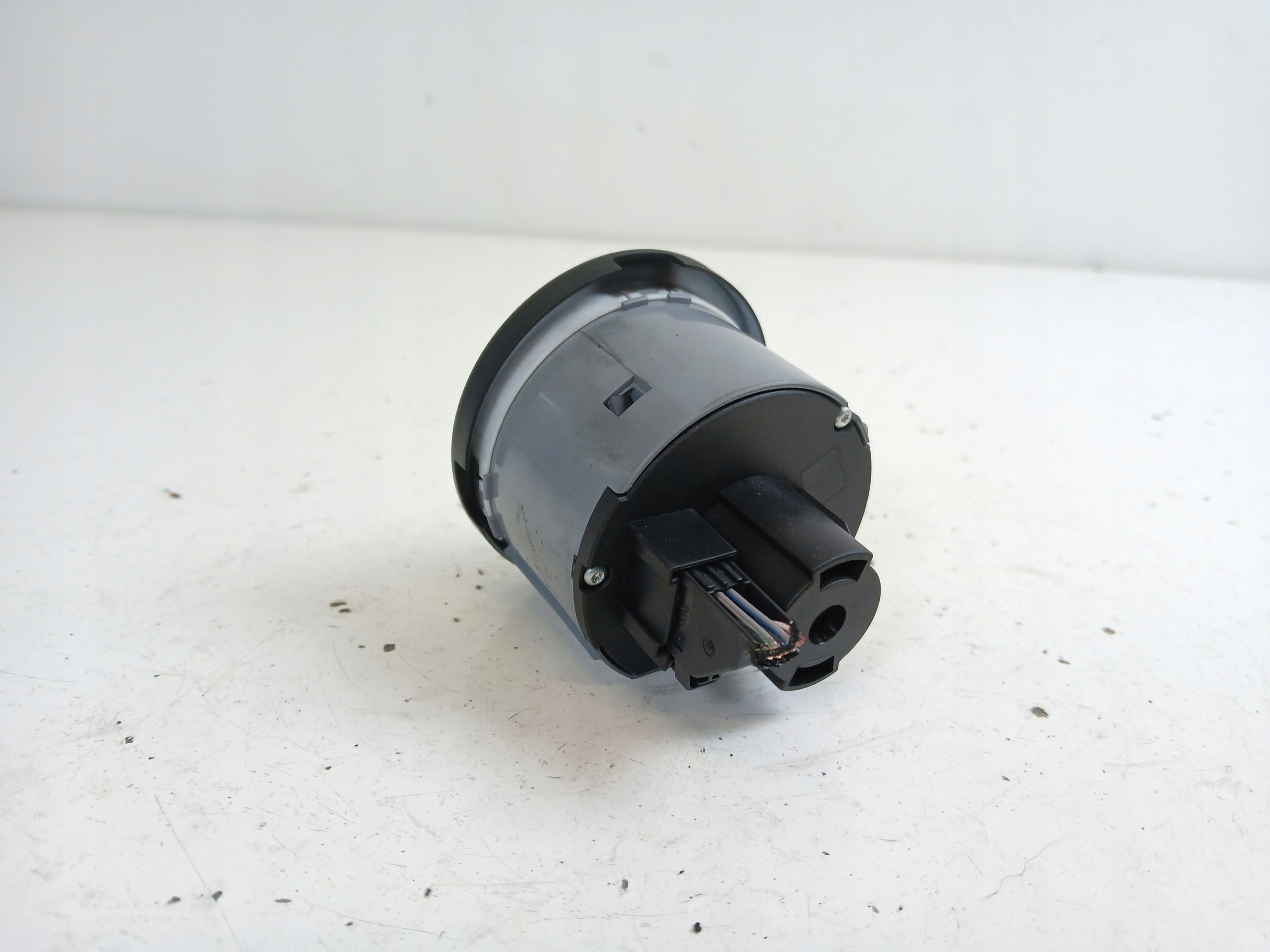 SKODA OCTAVIA II light switch 1Z0941431G