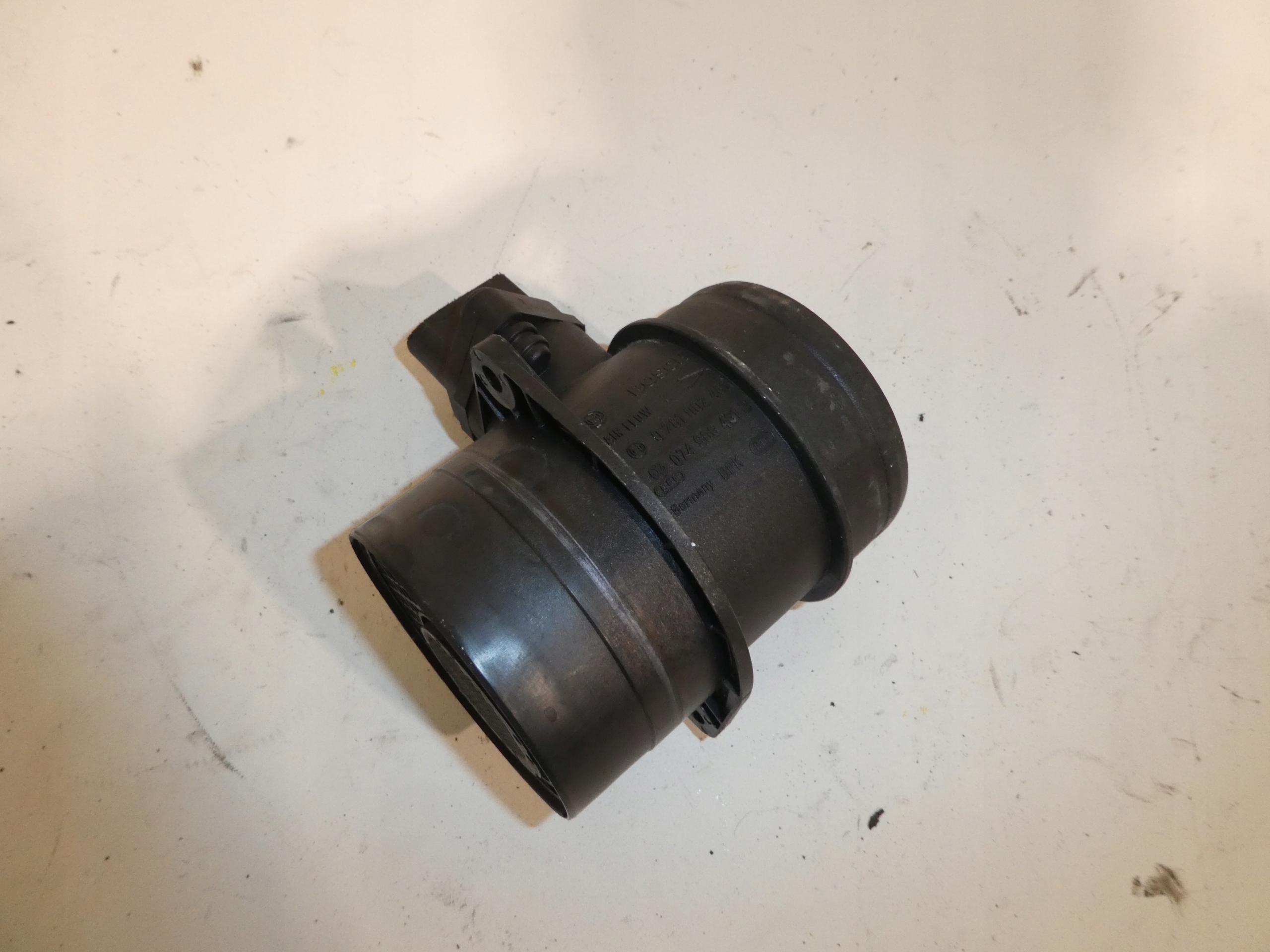 VW PASSAT B6 2.0 TDI flow meter 074906461B