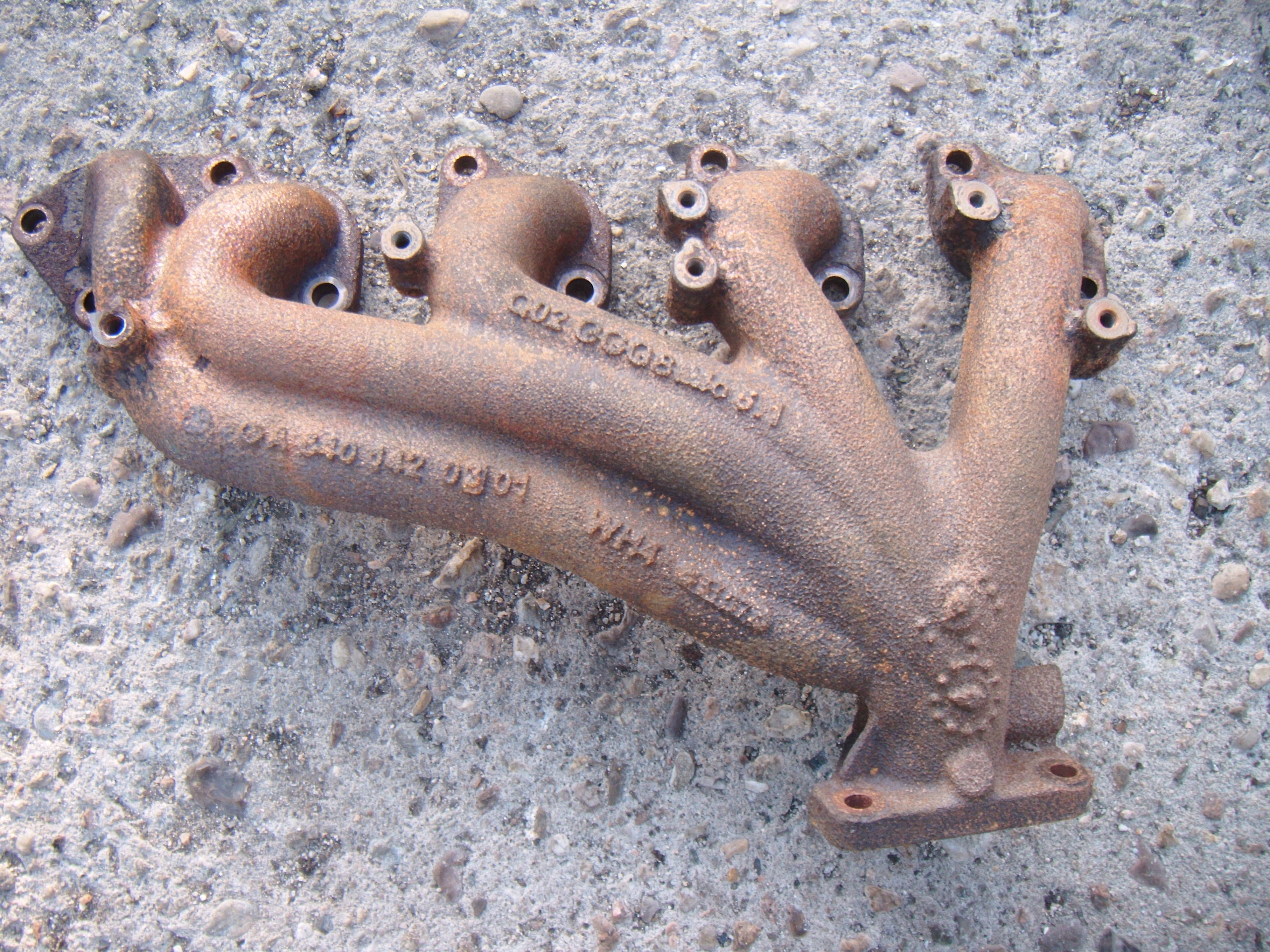 MERCEDES A W169 2.0 CDI 04-12 KOLEKTOR WYDECHOWY A6401420301