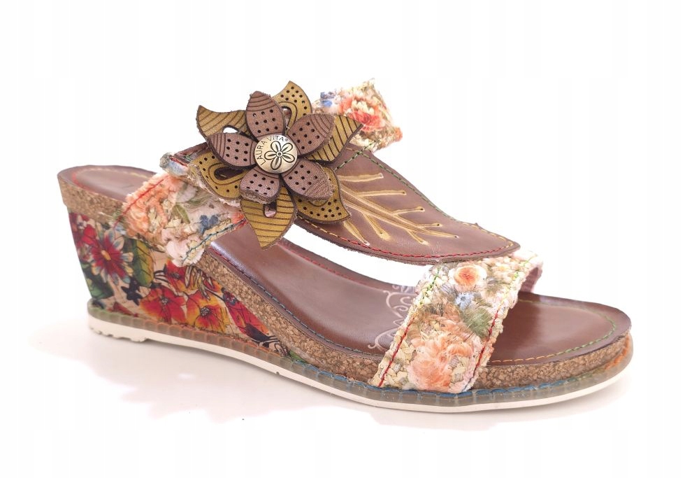 Nazouváky na koturnu na suchý zip Laura Vita Haceo 10 r37