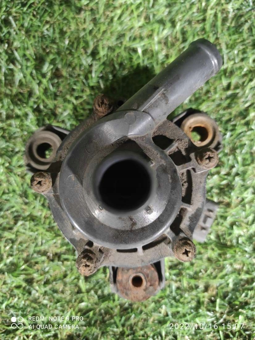 supplementary water pump Ford Fusion 2 r2014
