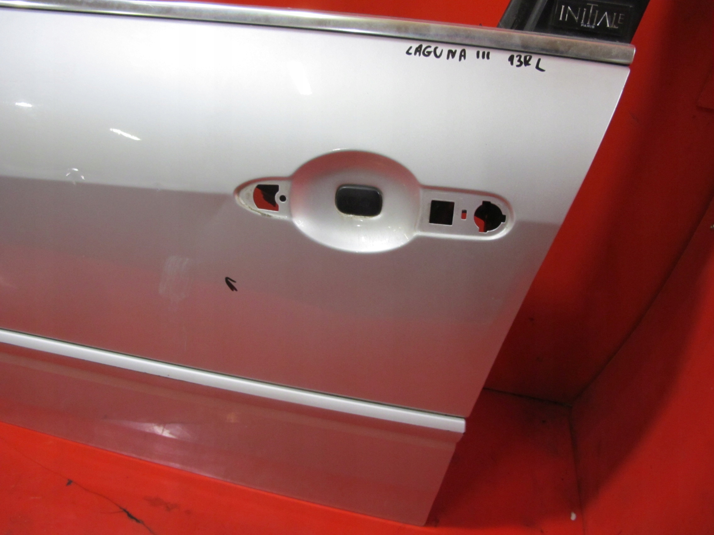 RENAULT LAGUNA III HB LIFT door left front TED69