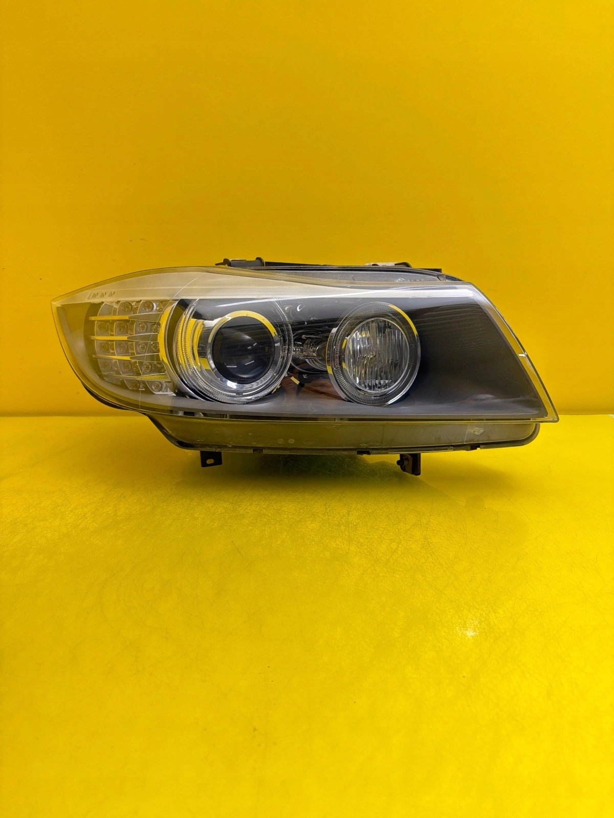 light right BMW 3 E90 E91 Lift LCI Xenon Dynamic Skretna 7202590