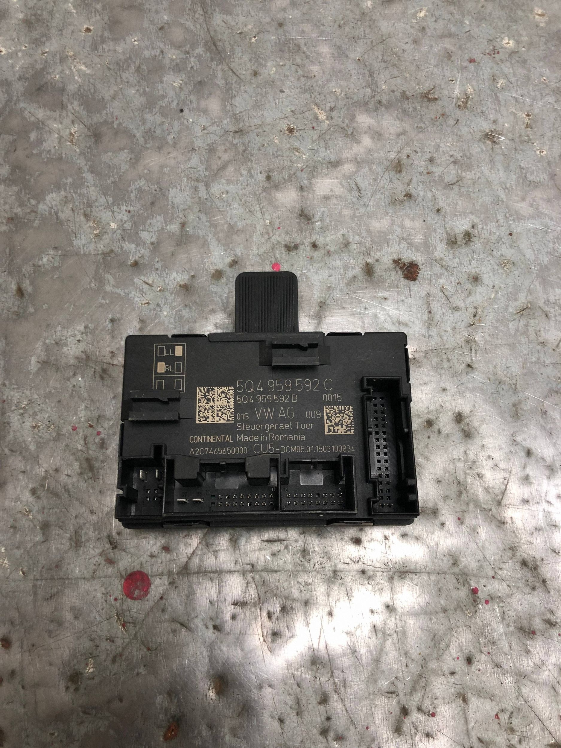 module control unit door right front VW GOLF VII KOMBI 5Q4959592C