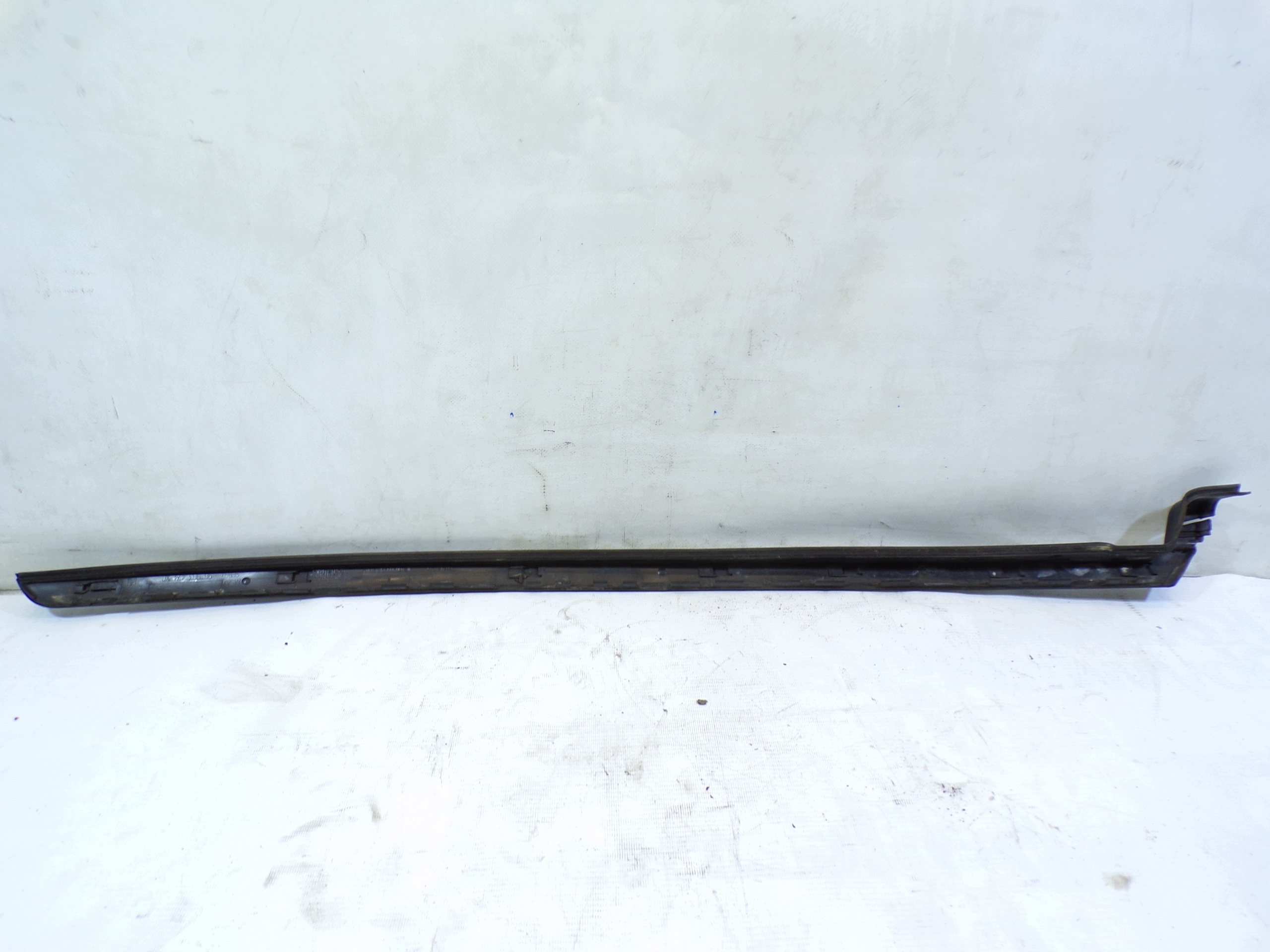 moulding windows windscreen left CITROEN C4 96563474XC