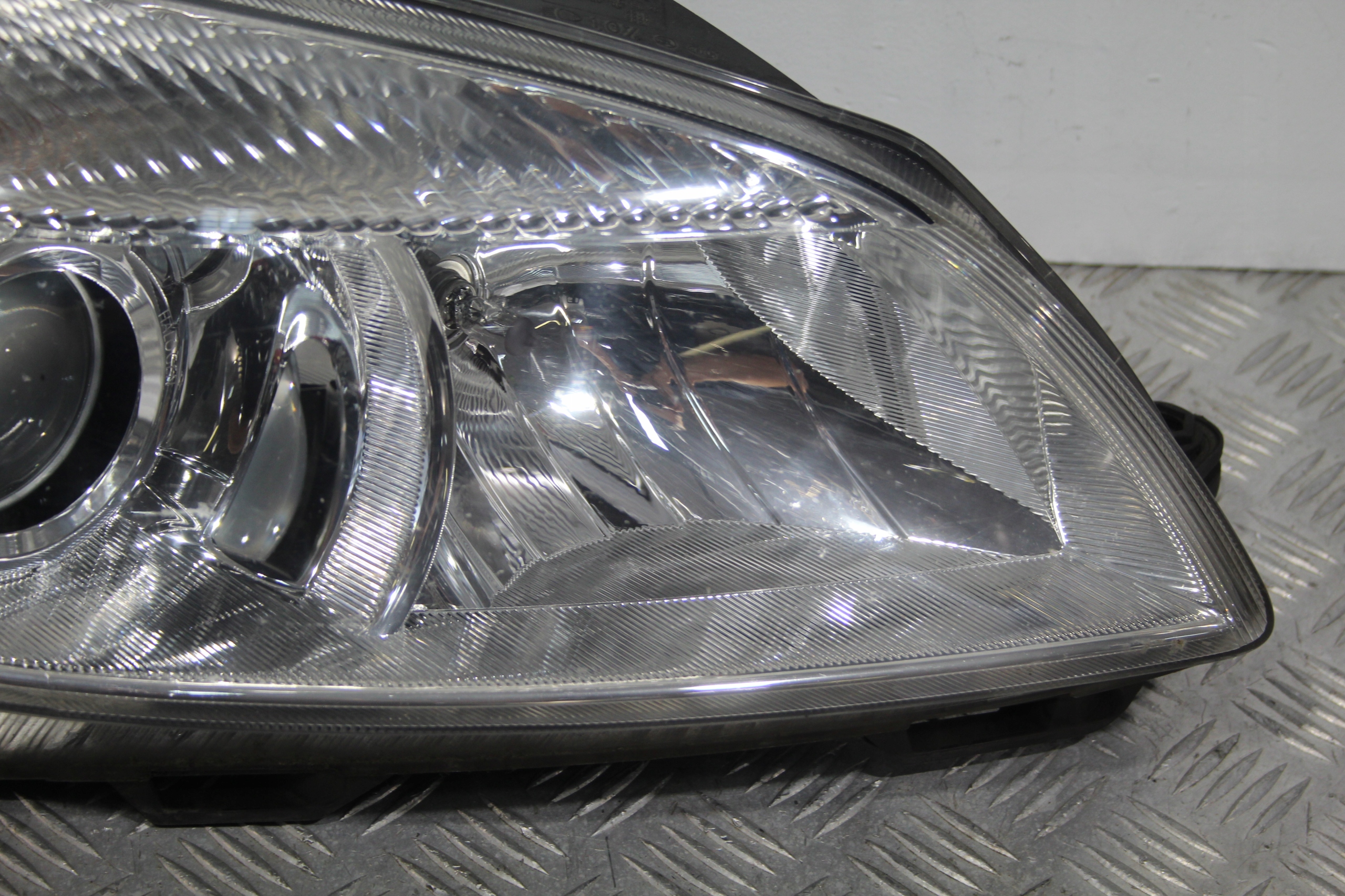light right front SKODA ROOMSTER LIFT 5J7