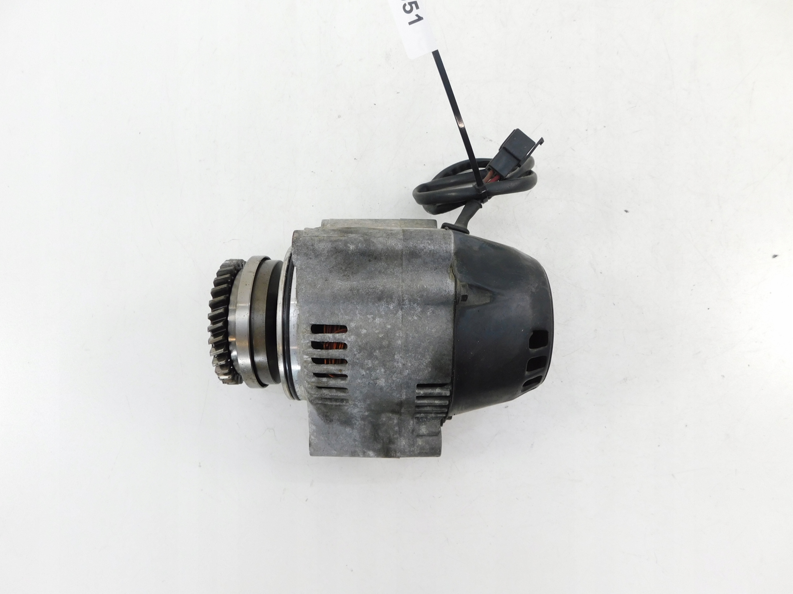 SUZUKI GSX 1100G ALTERNATOR PRĄDNICA