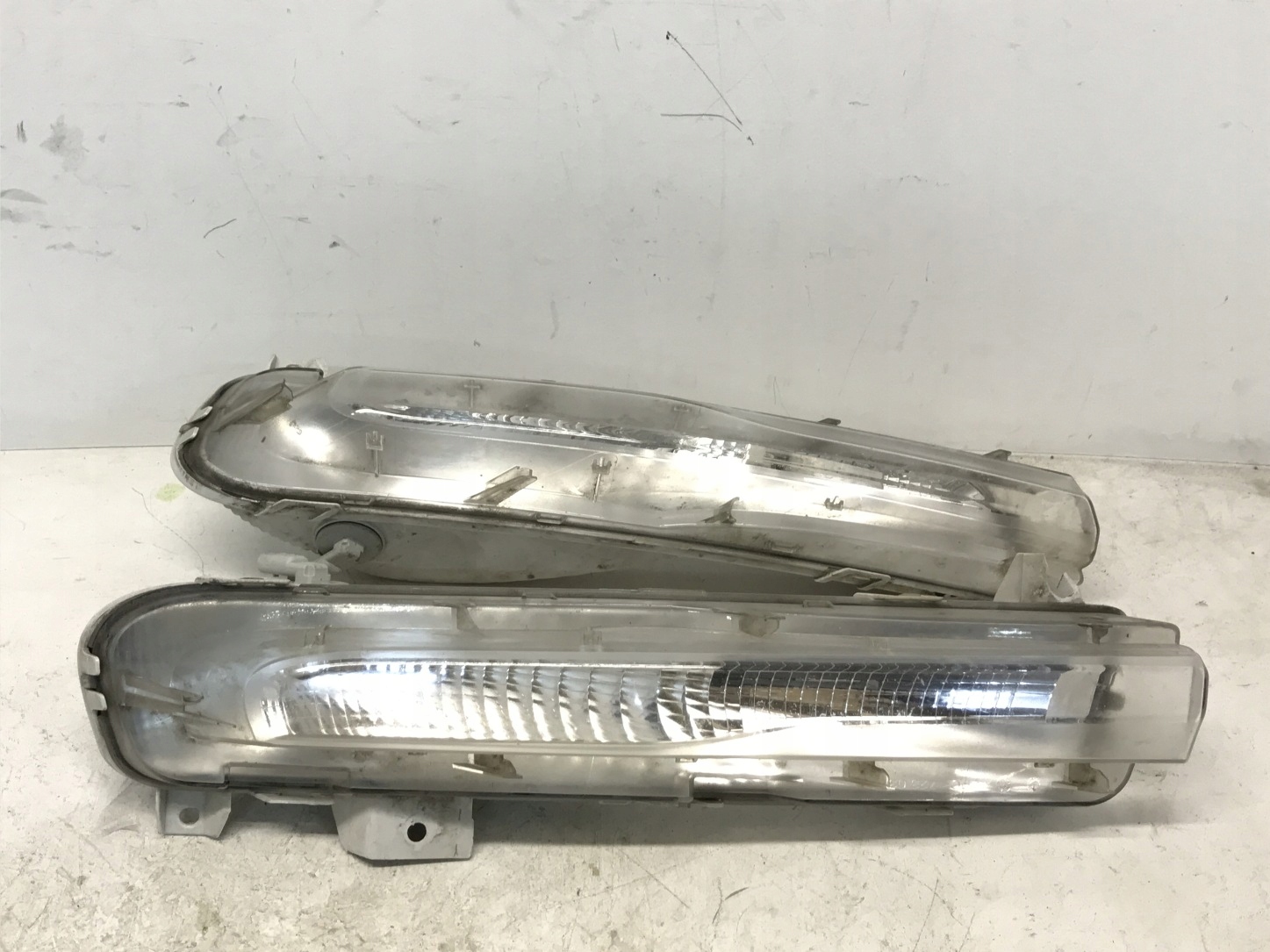 31290580 - VOLVO V40 12-галогенные DRL левый передний передний