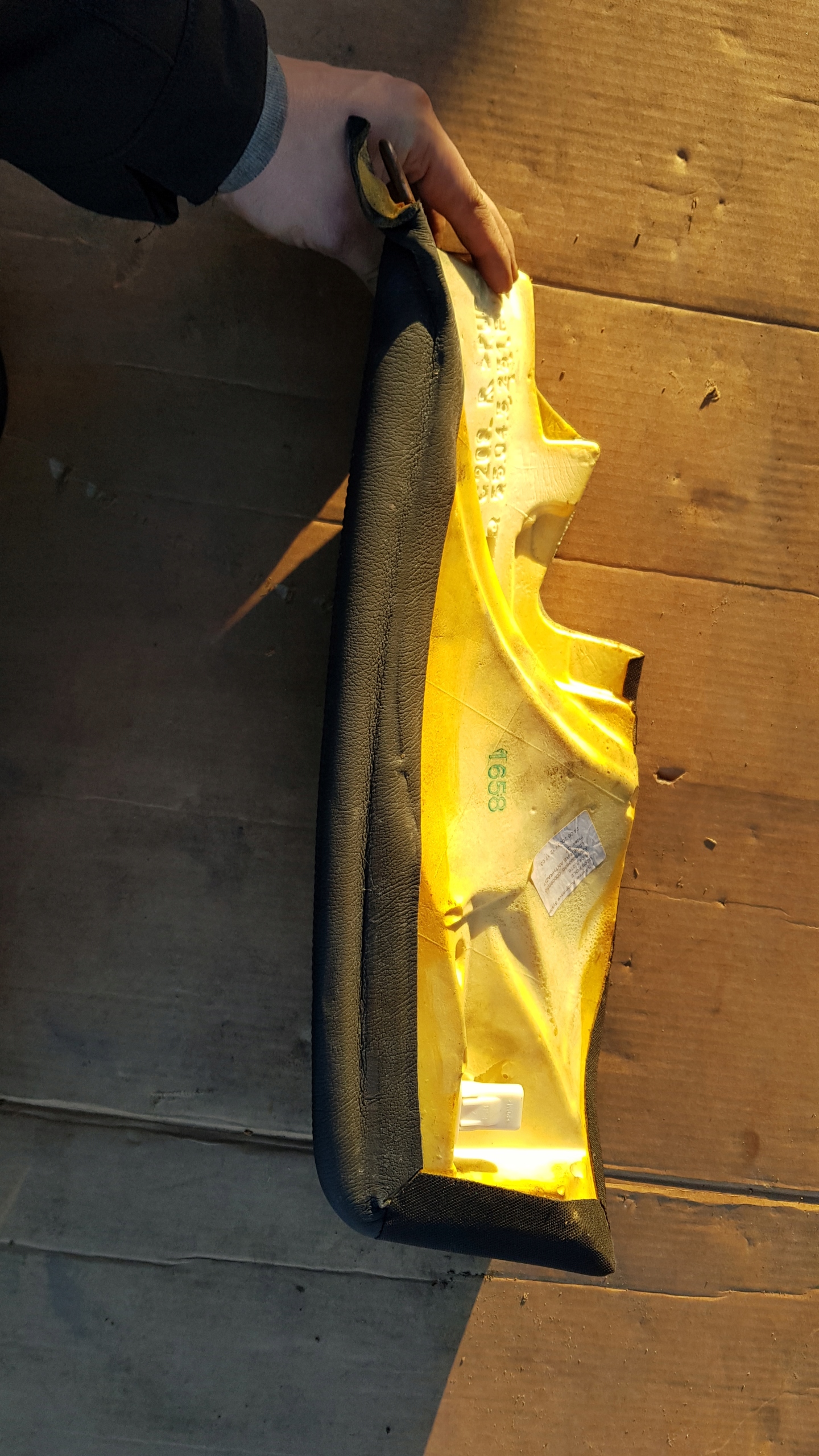MERCEDES W209 airbag KANAPY right rear part