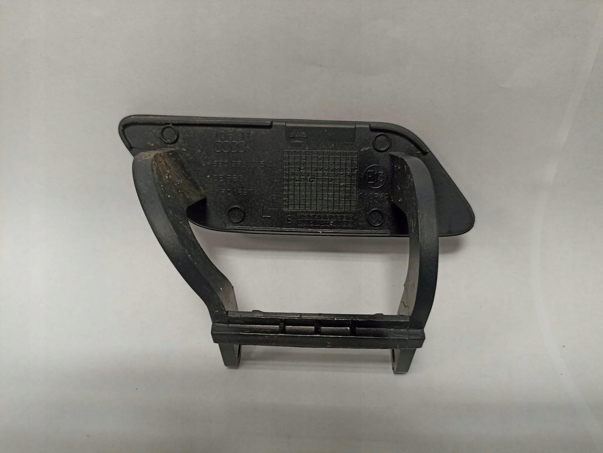 AUDI A3 8P LIFT Copri LAVAFARO sinistra Destro