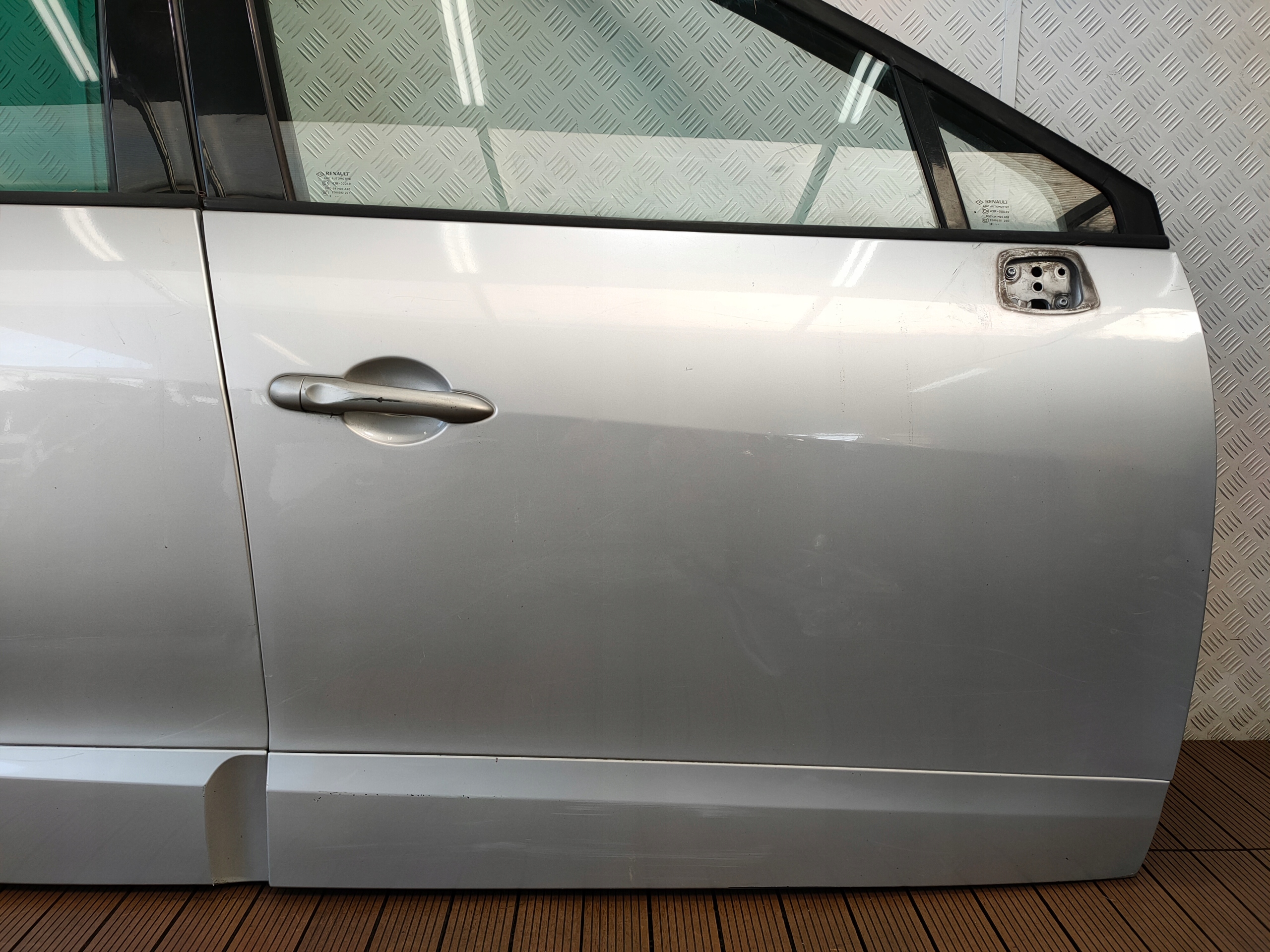 RENAULT SCENIC III 09-16 door front right front TED69 OE