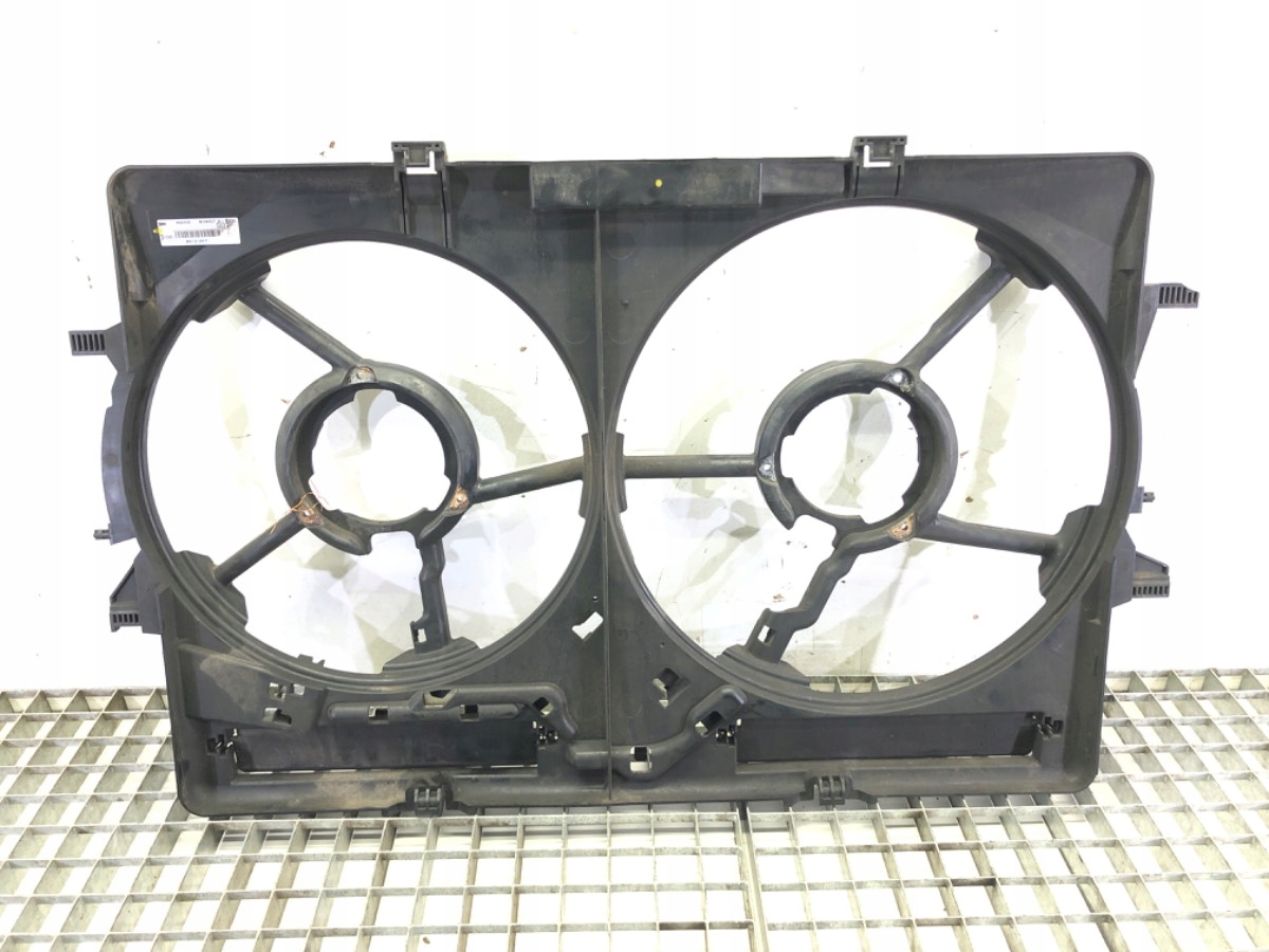 OBUDOWA WENTYLATORÓW AUDI Q5 08-17 8K0121003P